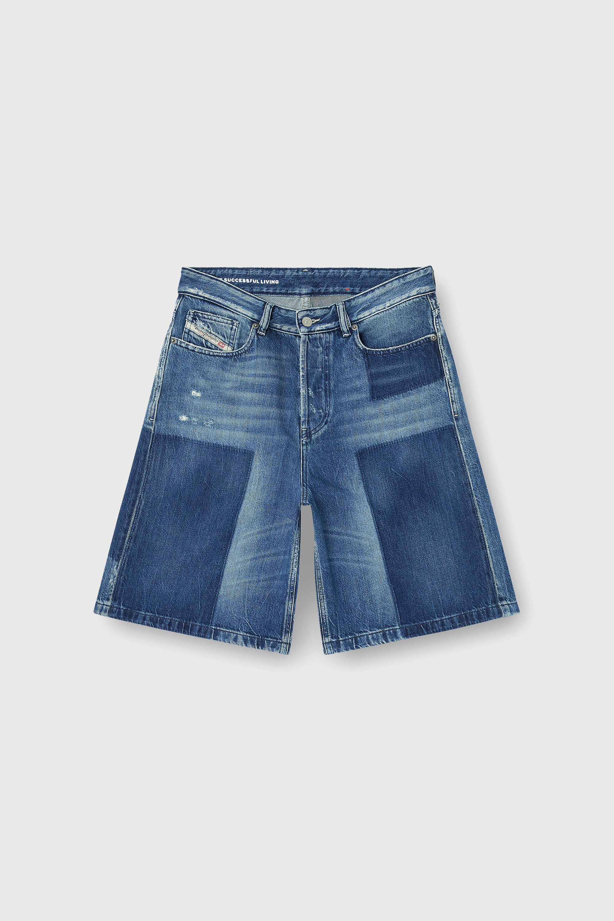 Diesel - DE-SIRE-SHORT, Female's Shorts in contrast-effect denim in ミディアムブルー - 2