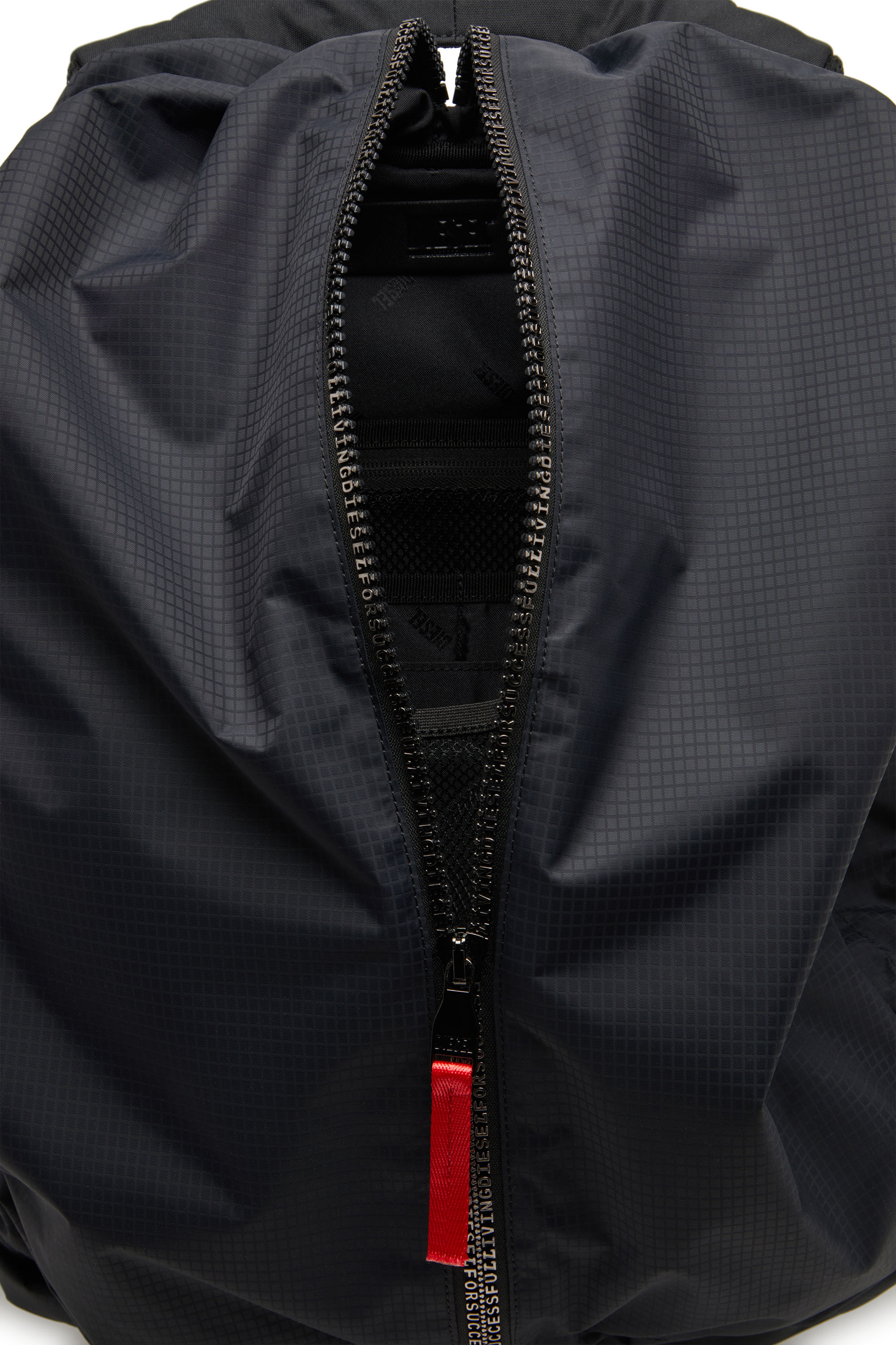 Diesel - ZIP-D BACKPACK X, Male's Zip-D-Backpack in check-jacquard shell in ブラック - 5