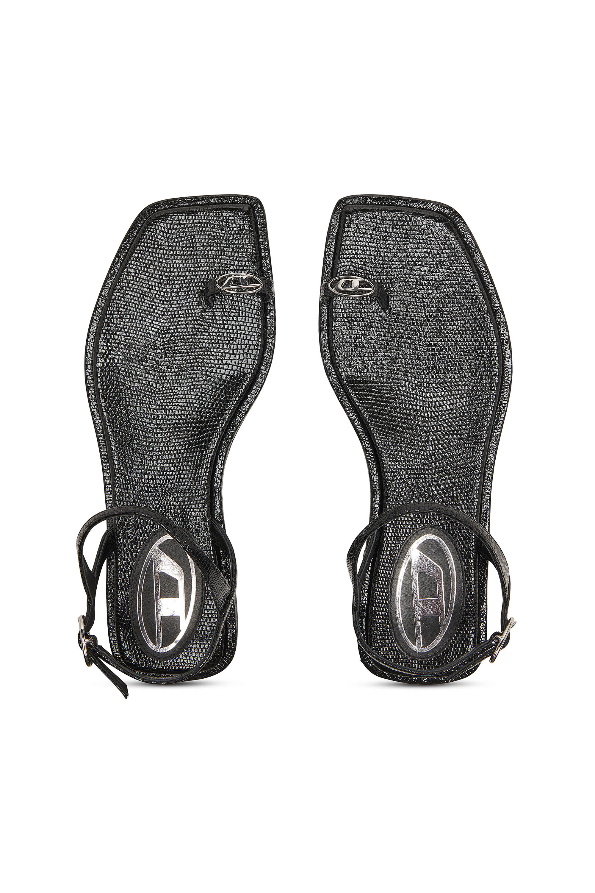 Diesel - D-AMBER INFRA 0, Female's D-AMBER - Sandal in leather with metallic logo in ブラック - 6