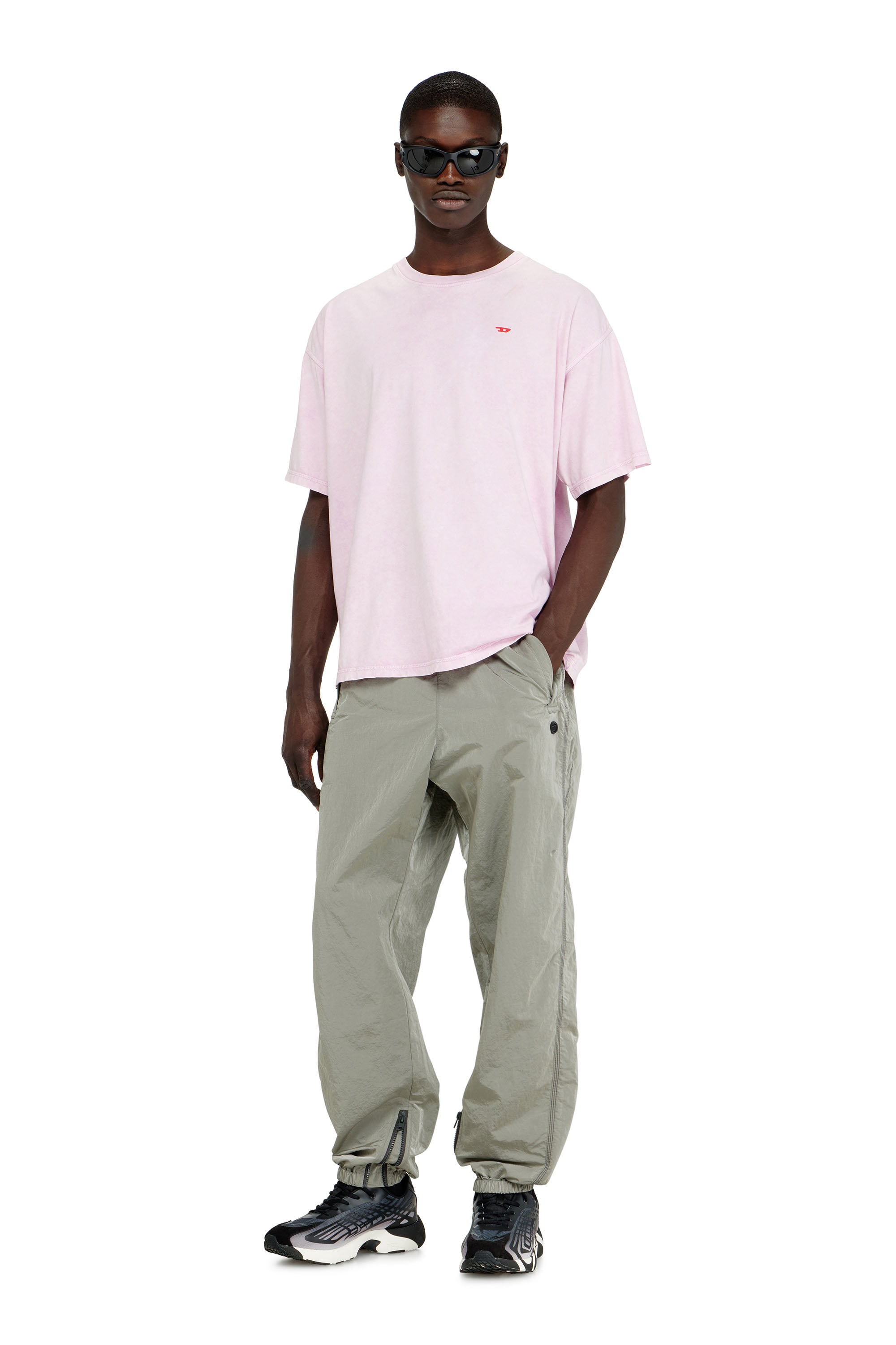 Diesel - T-BOXT-AA14, Male's Tシャツ in ピンク / ホワイト - 2