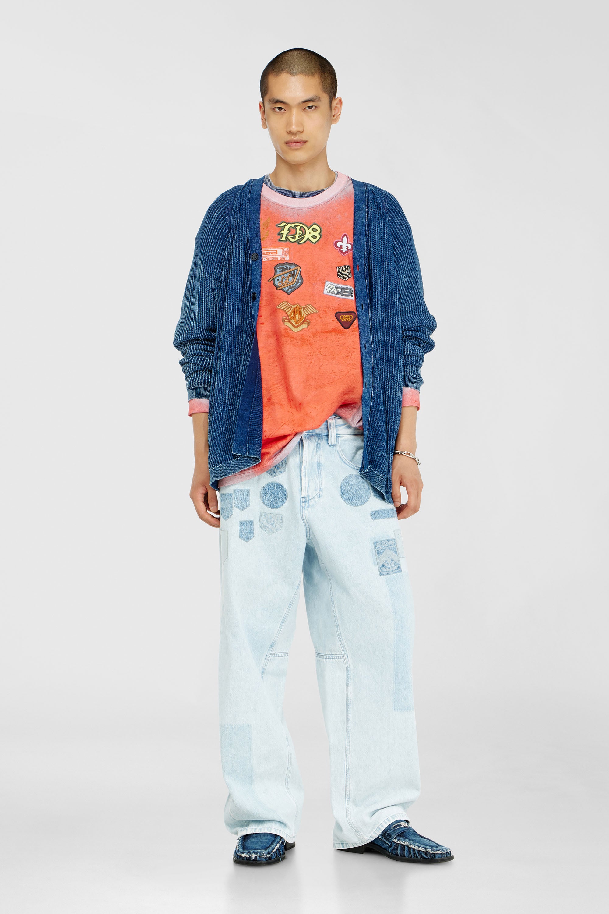 Diesel - T-NORME-LS-PATCHES, Male's 長袖Tシャツ in レッド - 2