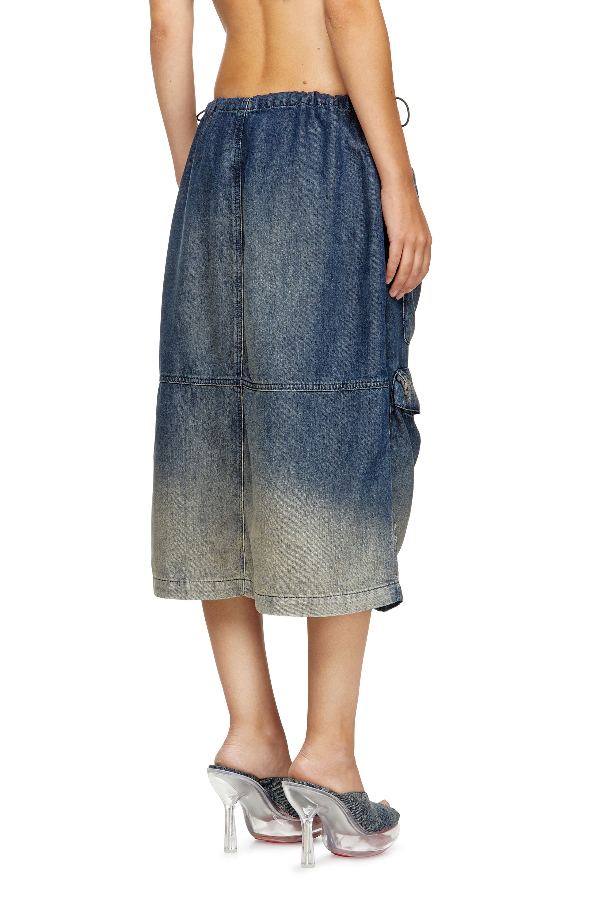 Diesel - DE-MEGI-S, Female's Midi skirt in gradient fluid denim in ダークブルー - 4