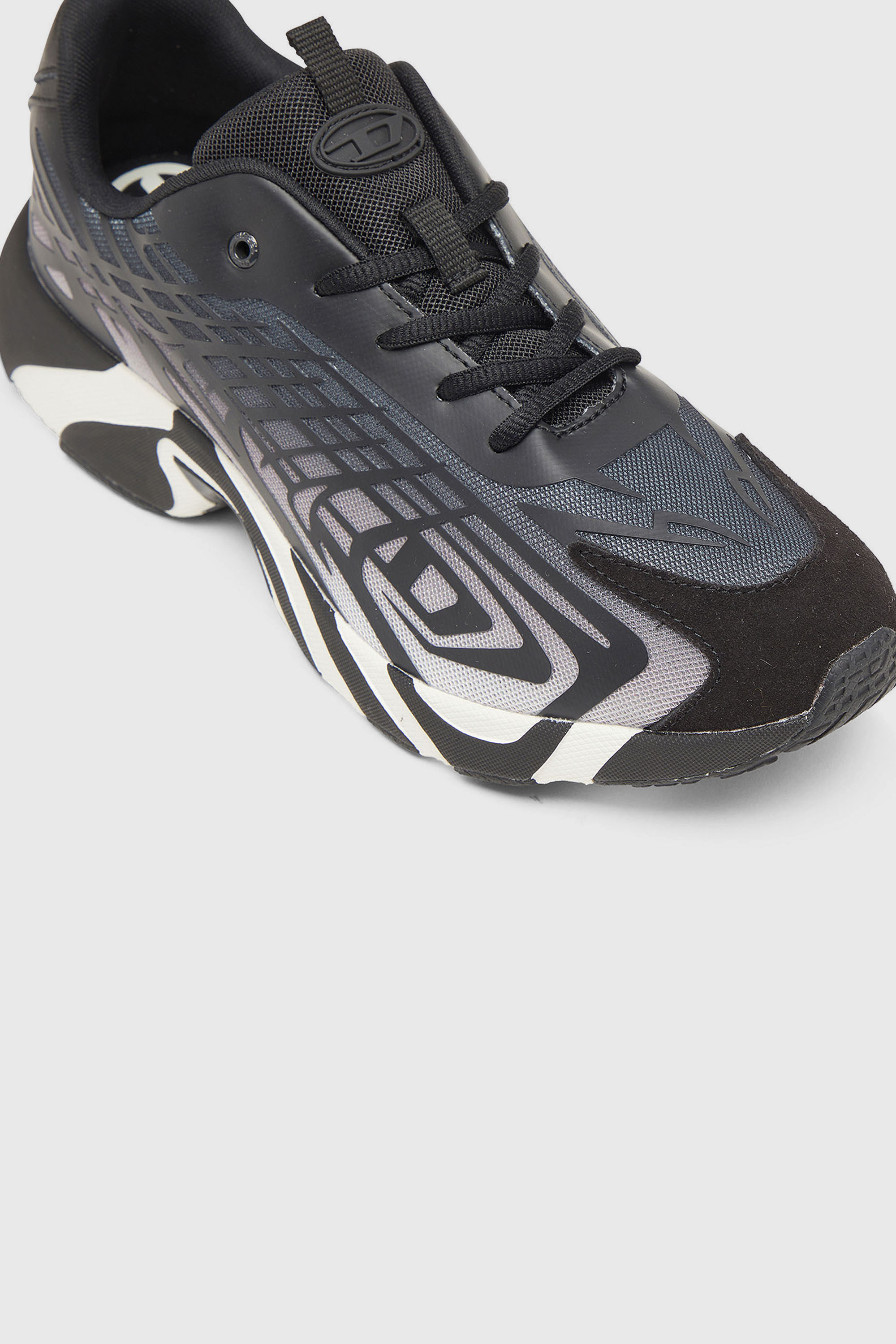 Diesel - S-D-VIT'S 500 LOW, Male's ローカットスニーカー in ブラック/ホワイト - 6