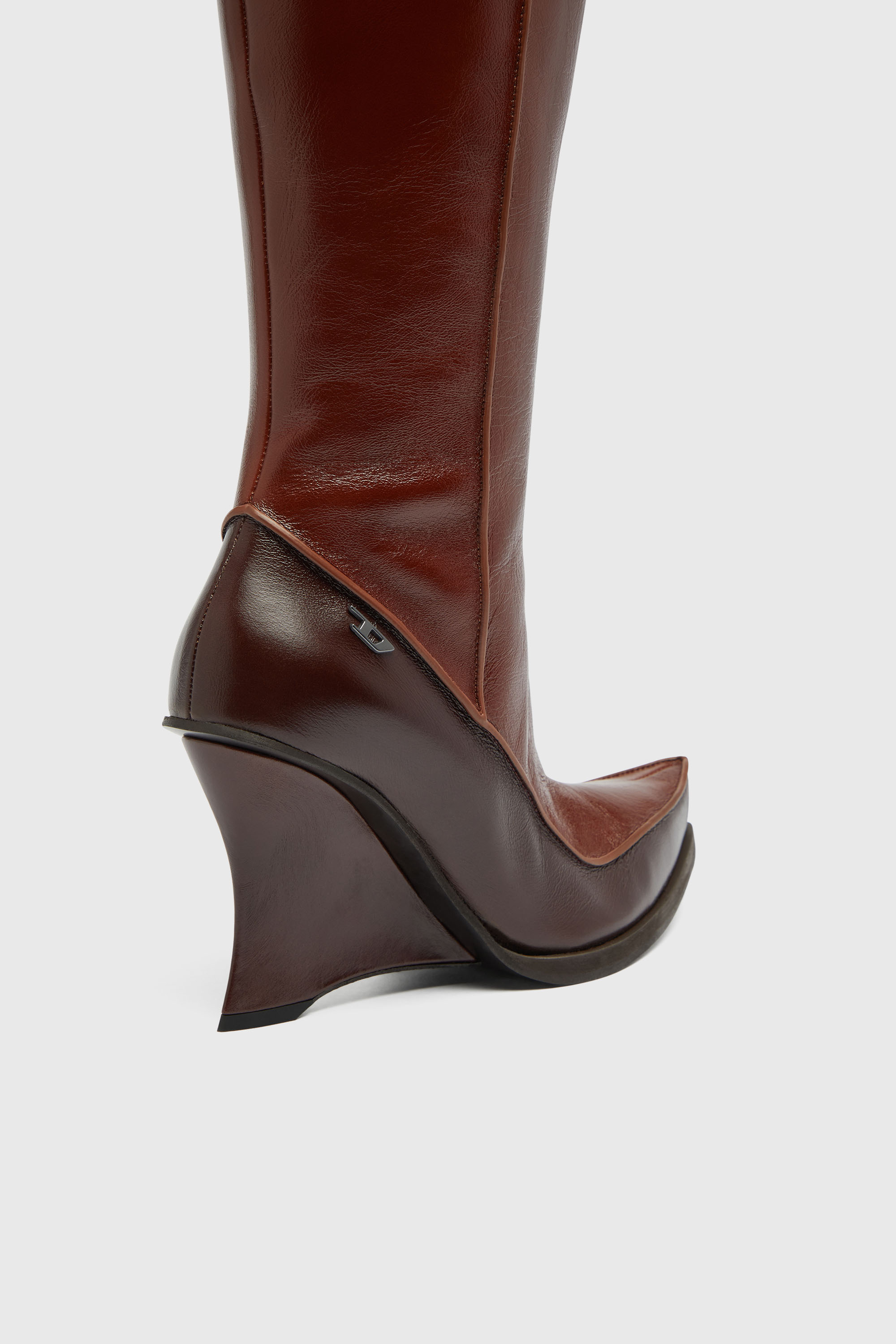 Diesel - D-LUCETTE-90-KB W, Female's D-Lucette-Knee-high boots in leather in null - 4
