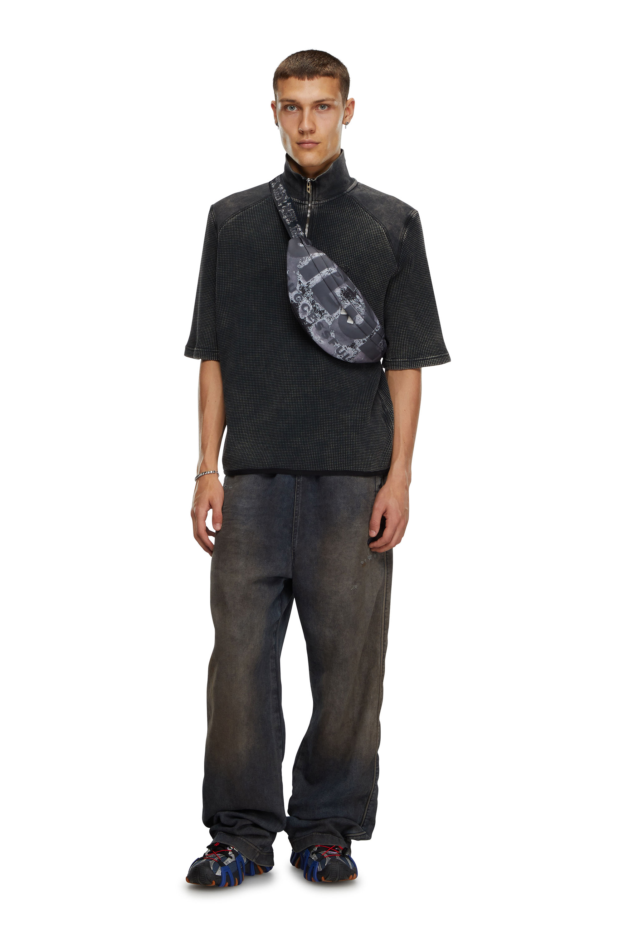 Diesel - RAVE BELTBAG X, Male's Rave-Belt bag with bleeding logo print in ブラック/グレー - 6