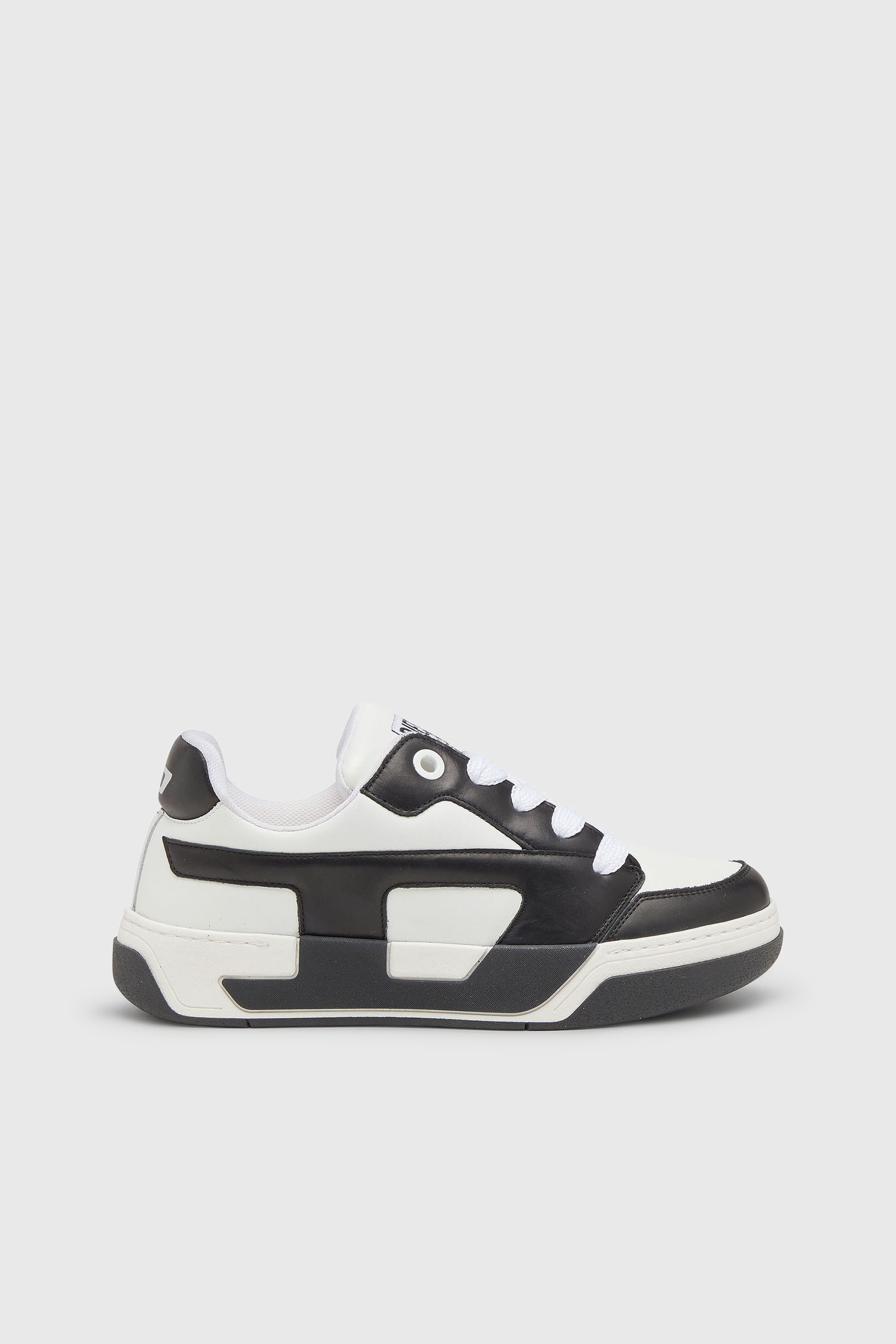 Diesel - S-D-OLLIE LOW W, Female's ローカットスニーカー in ホワイト/ブラック - 1