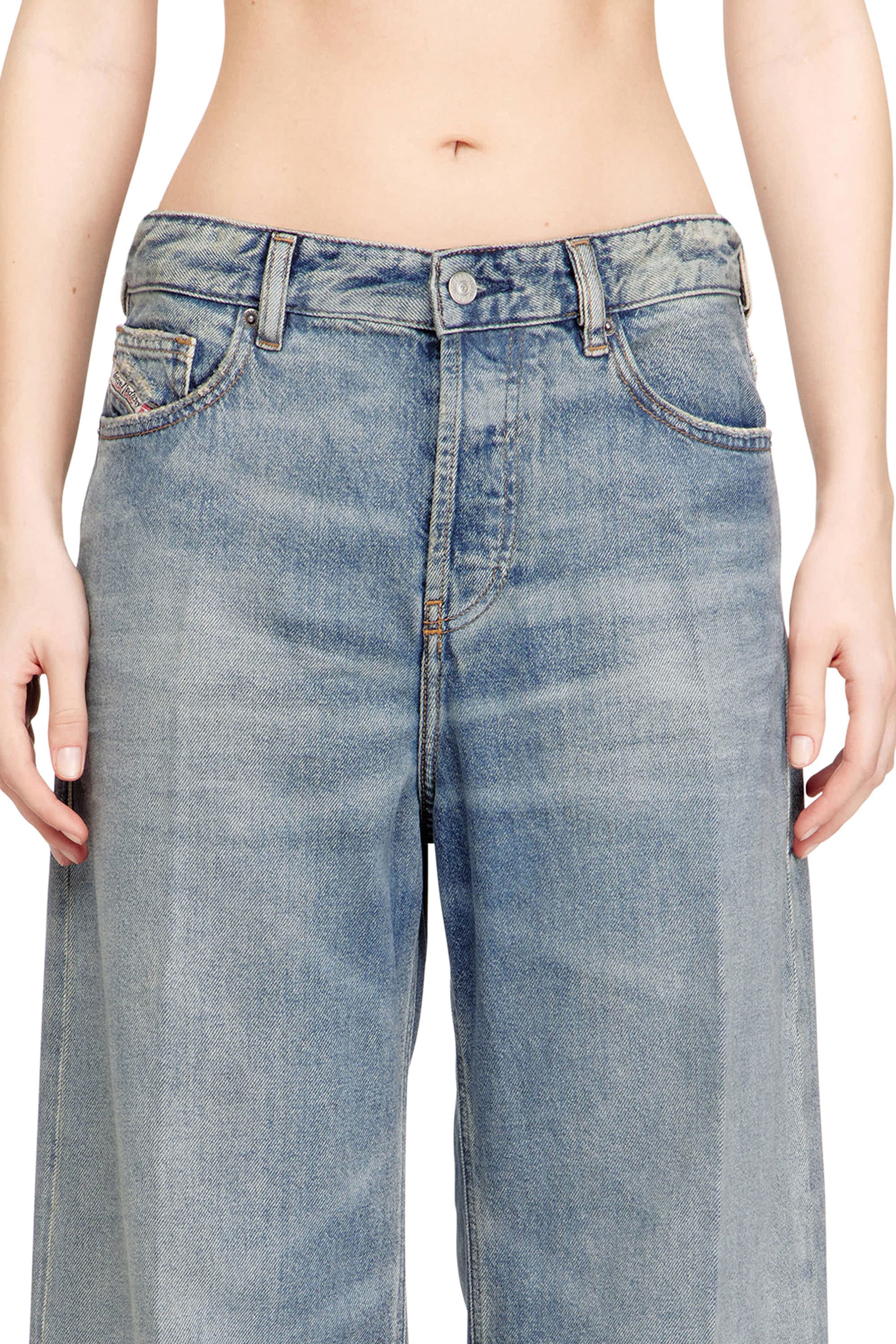 Diesel - Female's Relaxed Jeans 1996 D-Sire 0BEBL, null - 5