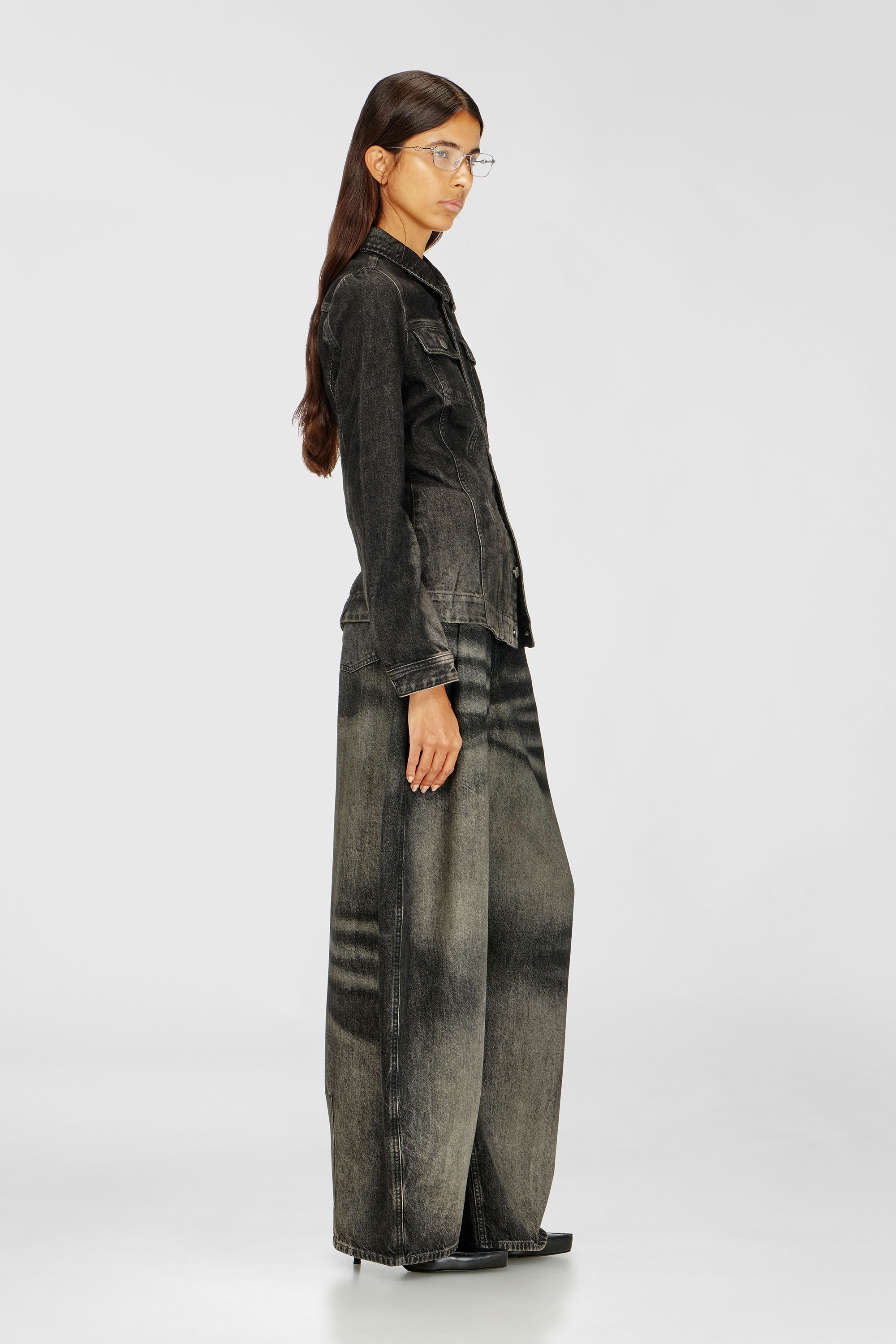 Diesel - Female's Relaxed Jeans 1987 D-Khelz 09R33, ブラック/ダークグレー - 2