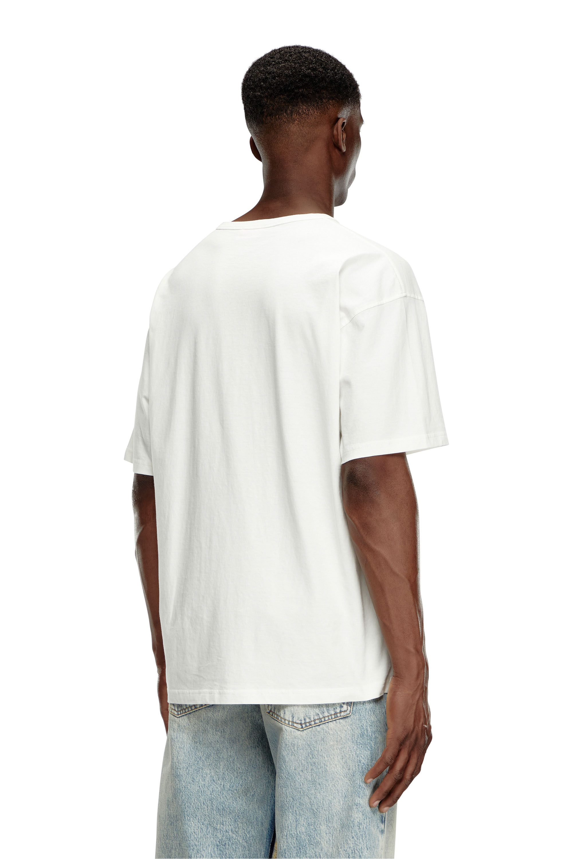 Diesel - T-BOXT-Q16, Male's Long-sleeve T-shirt with printed patch in ホワイト - 4