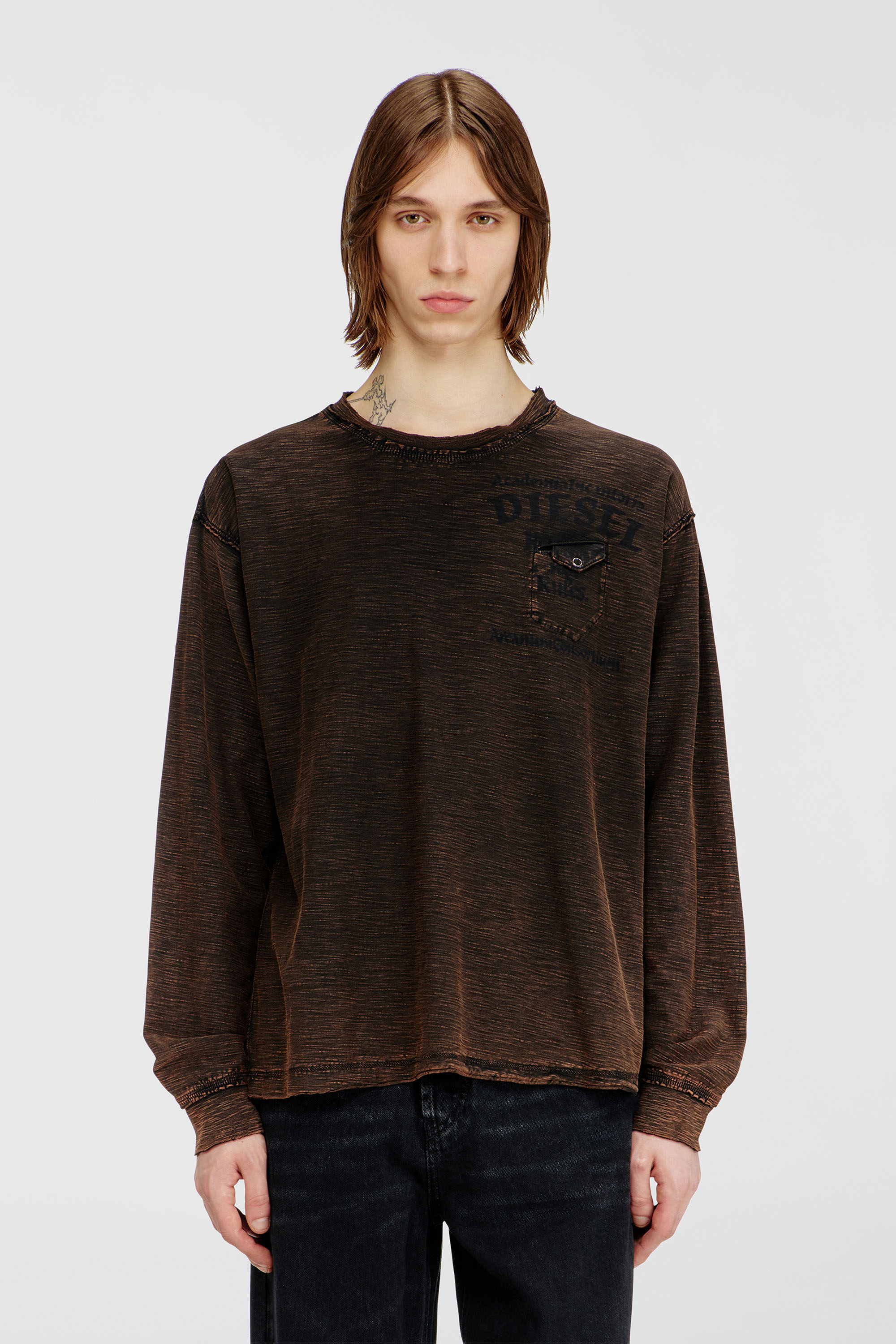 Diesel - T-ARDY-LS, Male's 長袖Tシャツ in ブラウン - 3