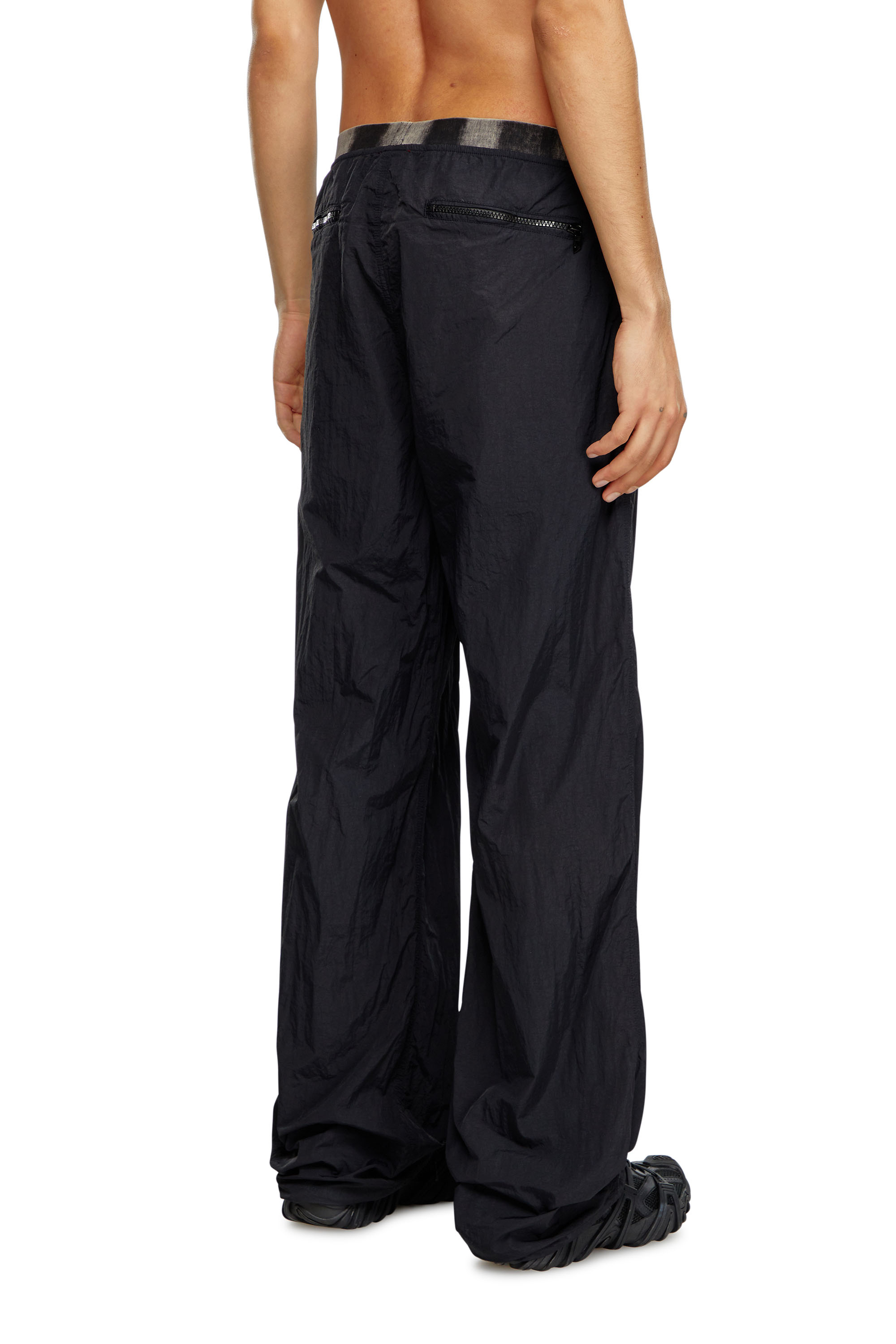 Diesel - P-POST, Male's Lightweight pants in wrinkled nylon in ブラック - 2