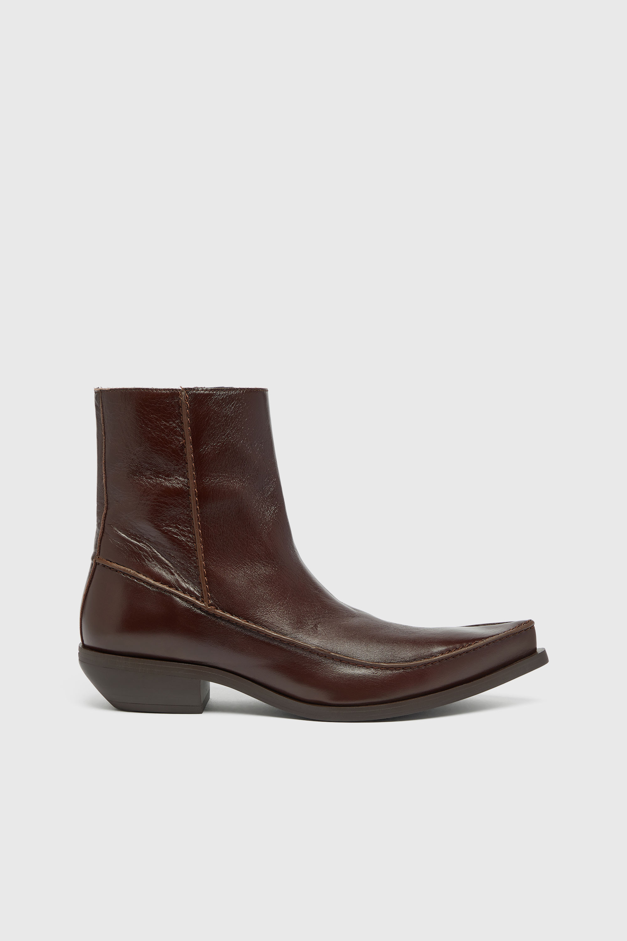 Diesel - D-FRIDO-30-TR, Male's D-Frido-Western ankle boots in leather in null - 1