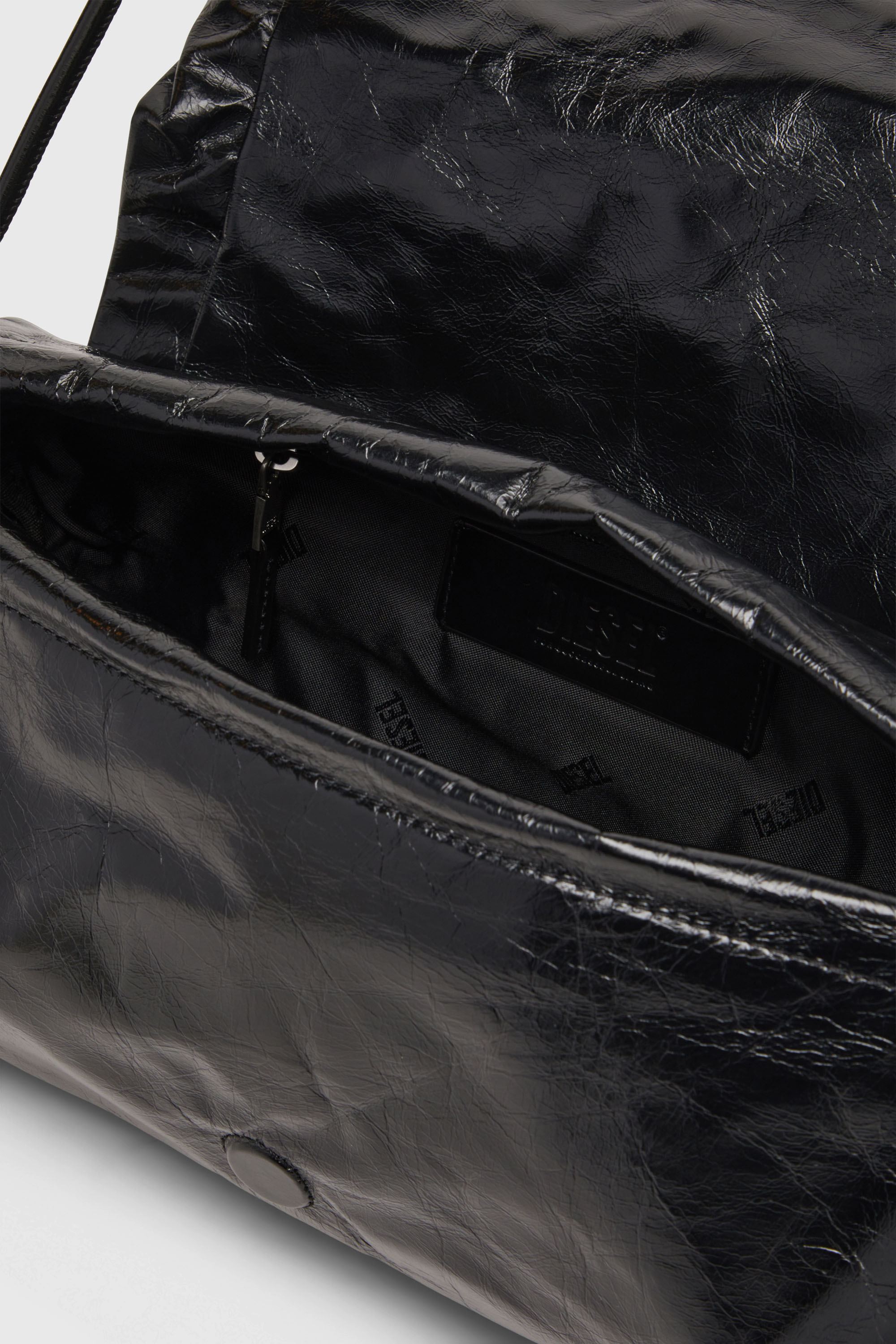 Diesel - SCRUNCH-D SHOULDER M, Female's ショルダーバッグ in ブラック - 5