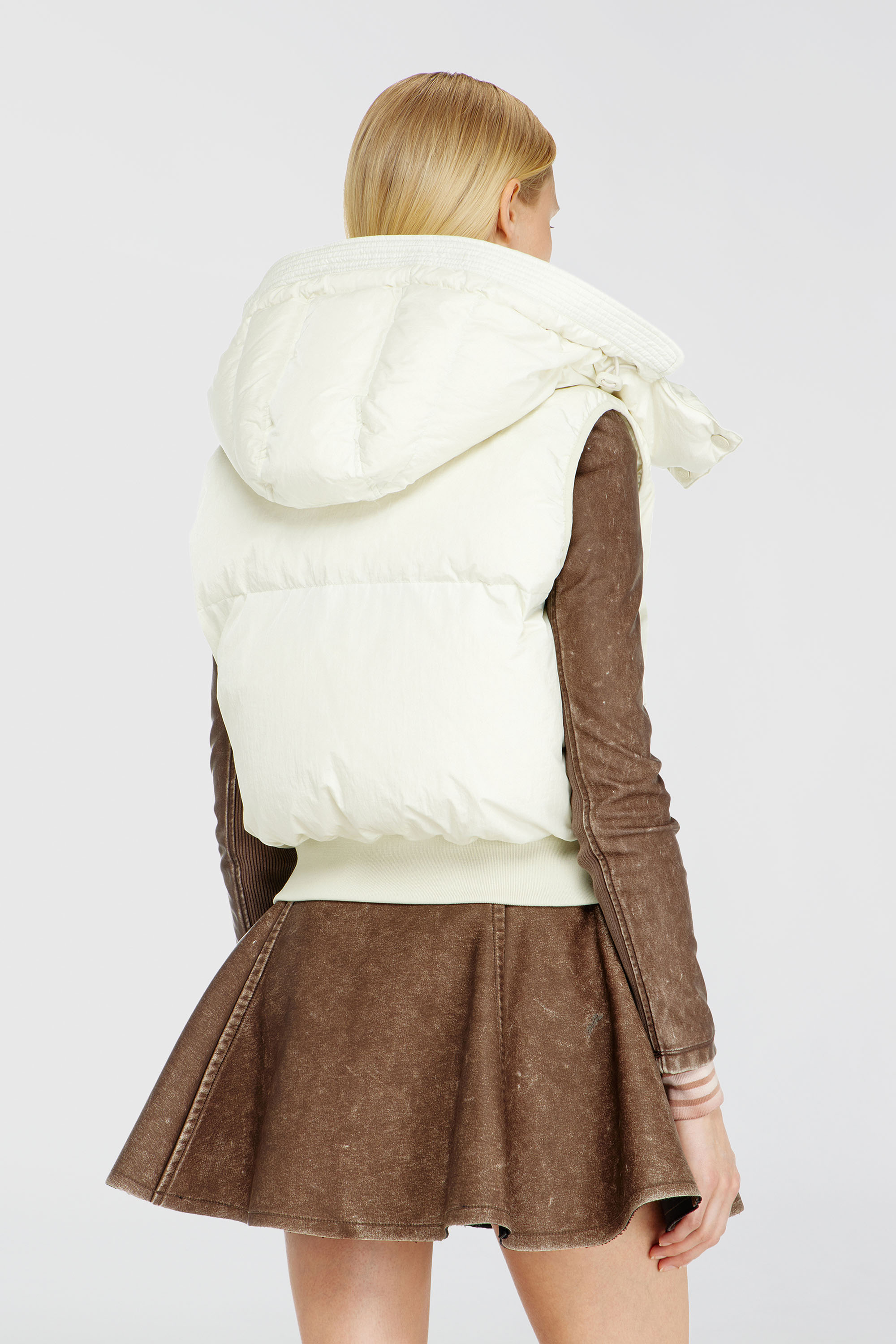 Diesel - W-PEYT-SSL-NEW-WD, Female's ダウンベスト in ホワイト - 5
