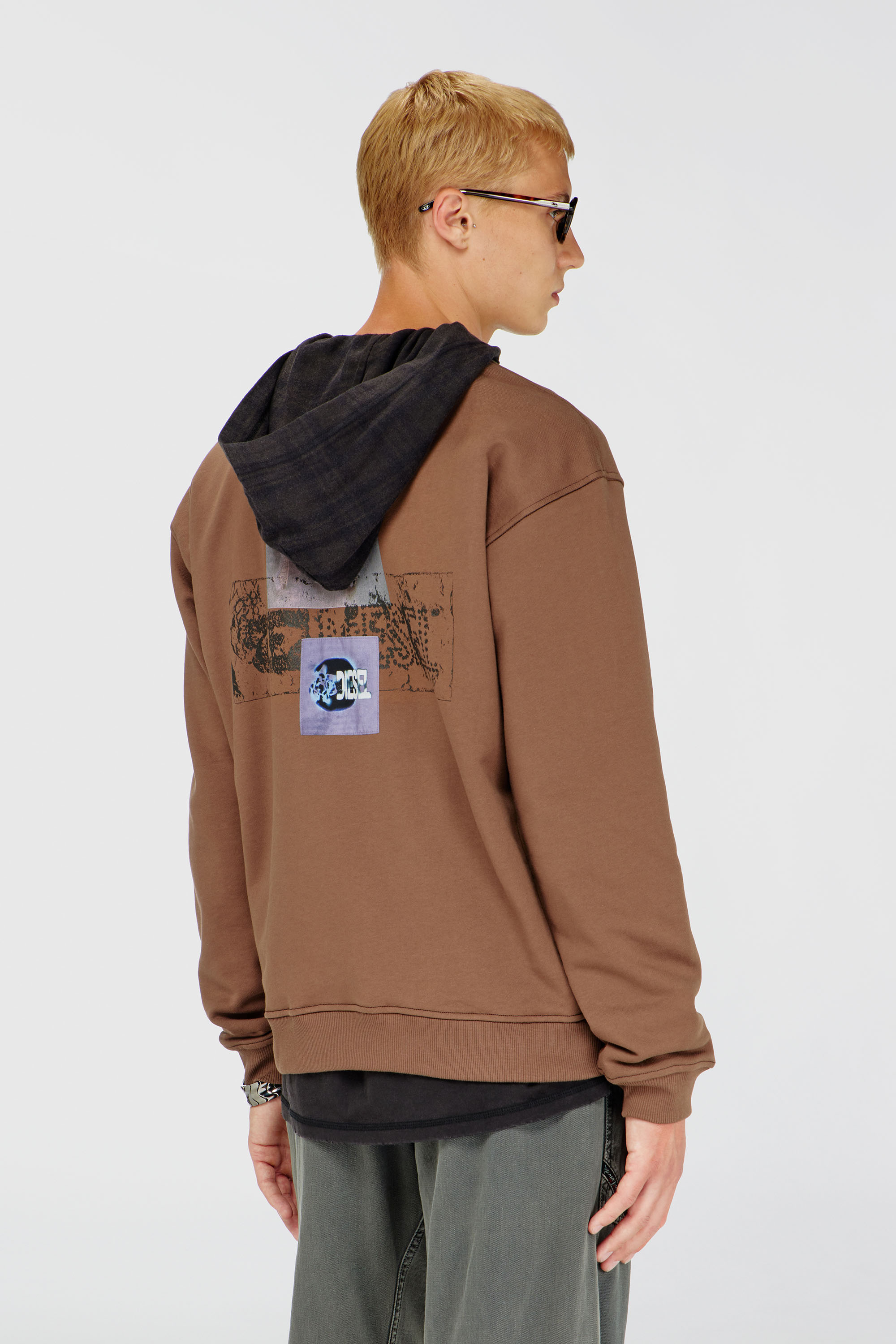 Diesel - S-NORM-AA6, Male's プルオーバースウェット in ブラウン - 4