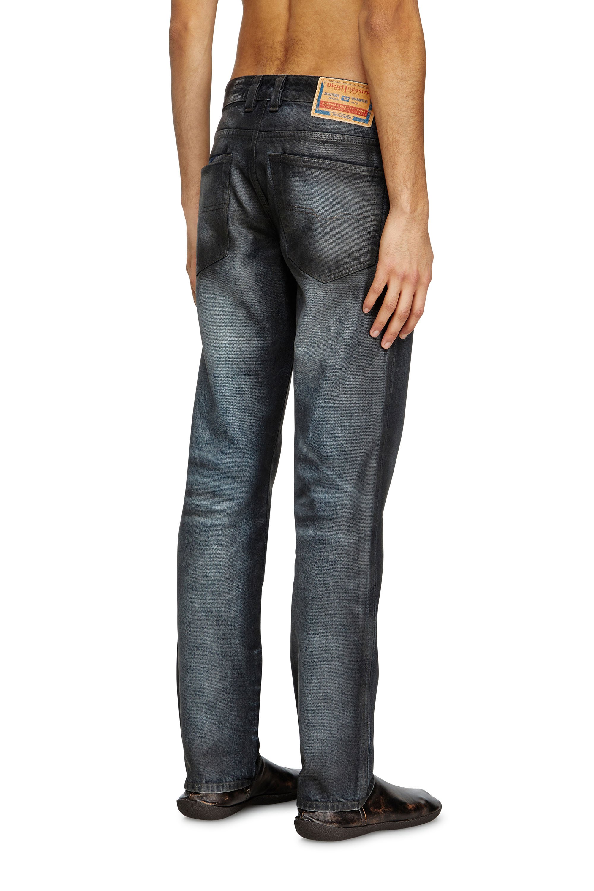 Diesel - Male's Slim Jeans 1993 D-Vyl 007BD, ブラック/ダークグレー - 5