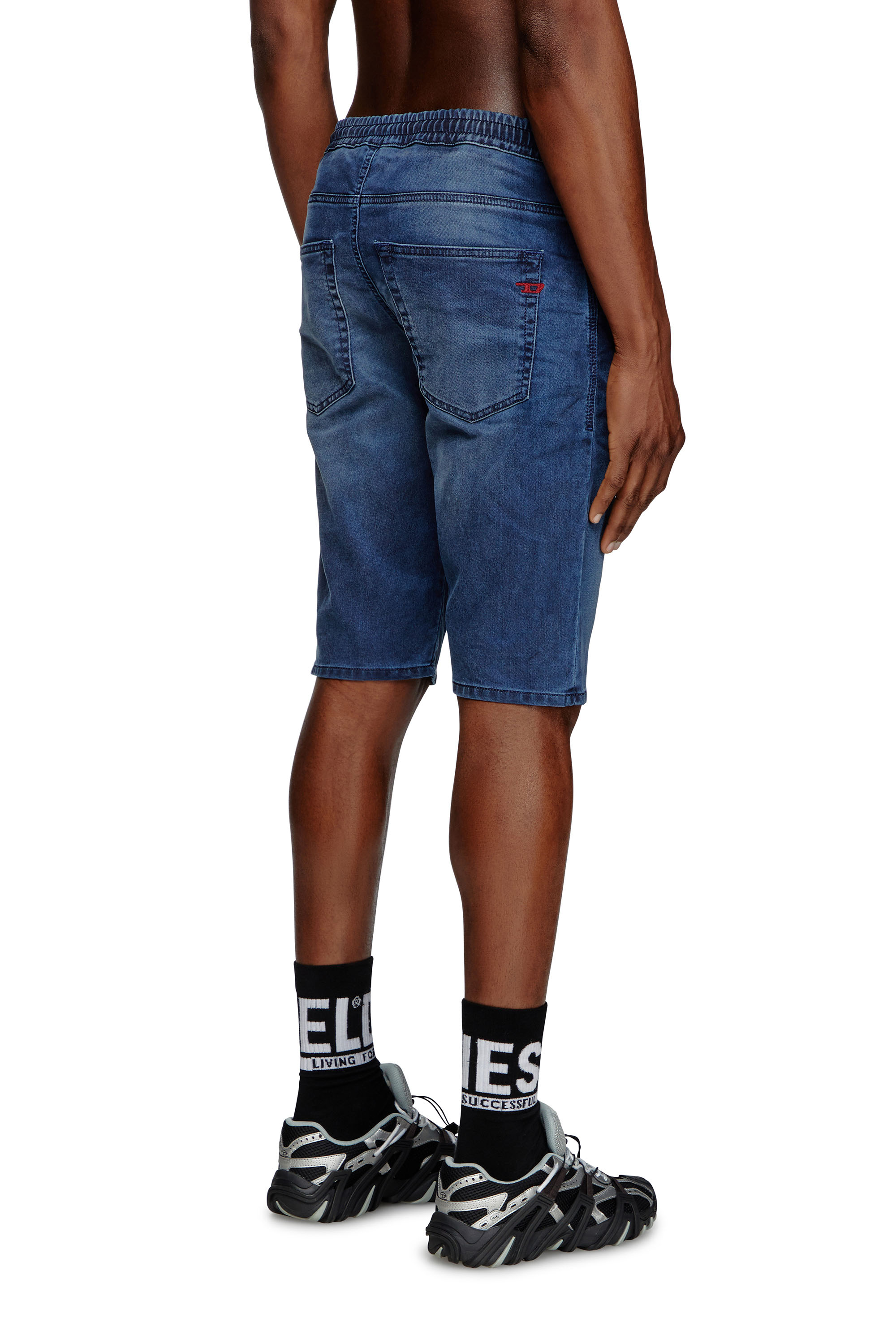 Diesel - 2033 D-KROOLEY-SHORT JOGG, Male's Chino shorts in JoggJeans in ミディアムブルー - 4