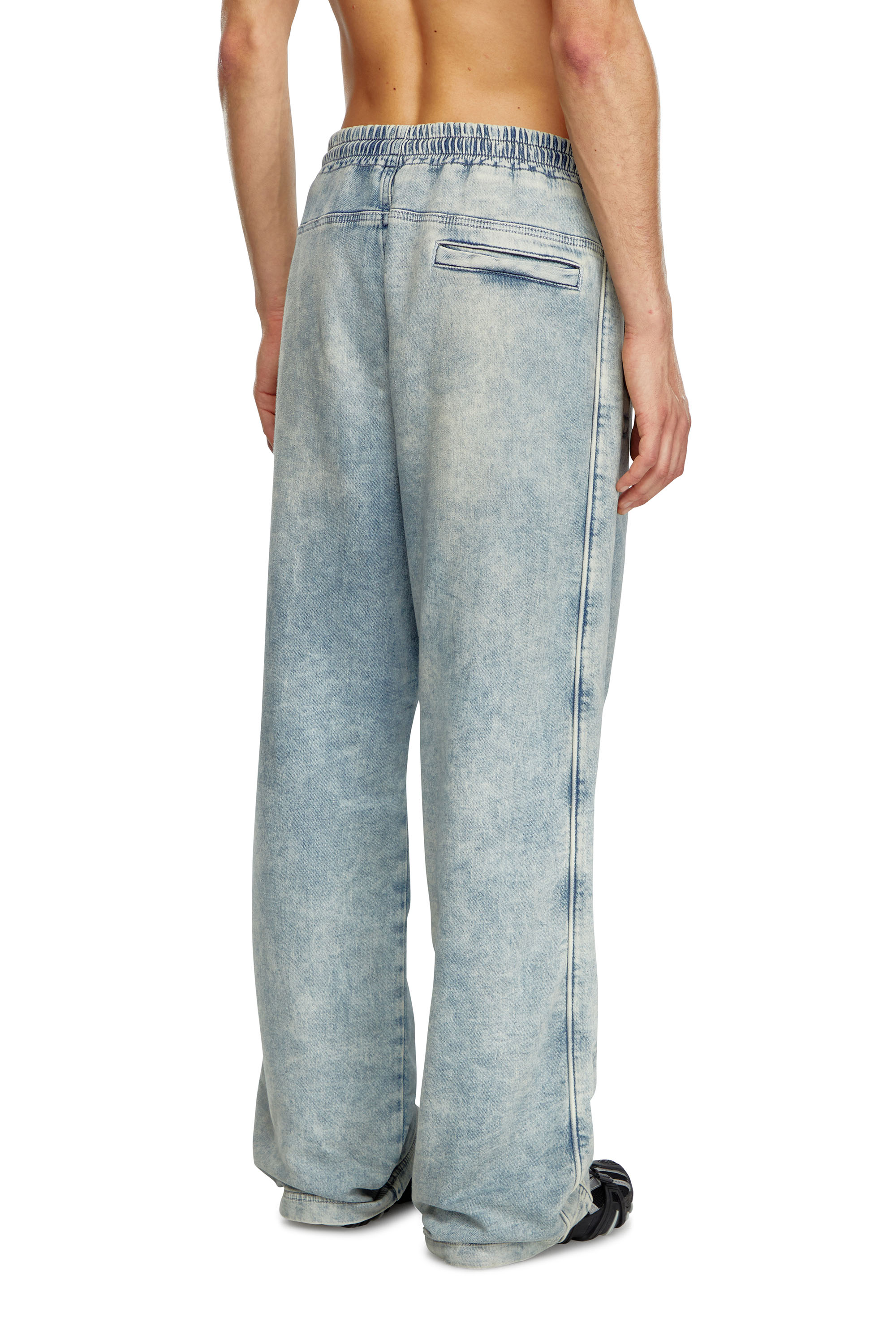 Diesel - Male's Relaxed D-Martyans Track Denim 068LU, ライトブルー - 4