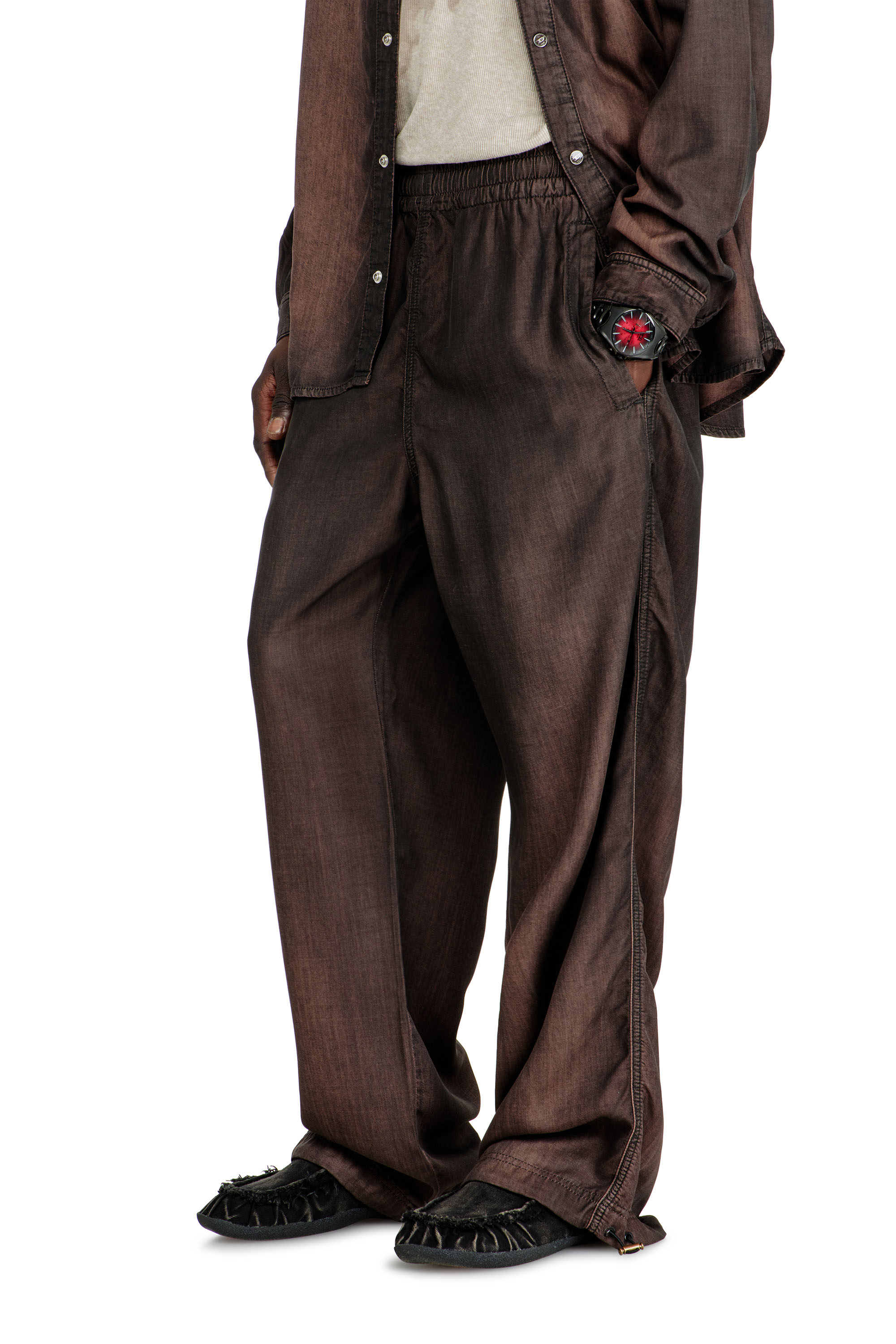 Diesel - Unisex's Relaxed Jeans D-Roder 068YF, ダークブラウン - 4