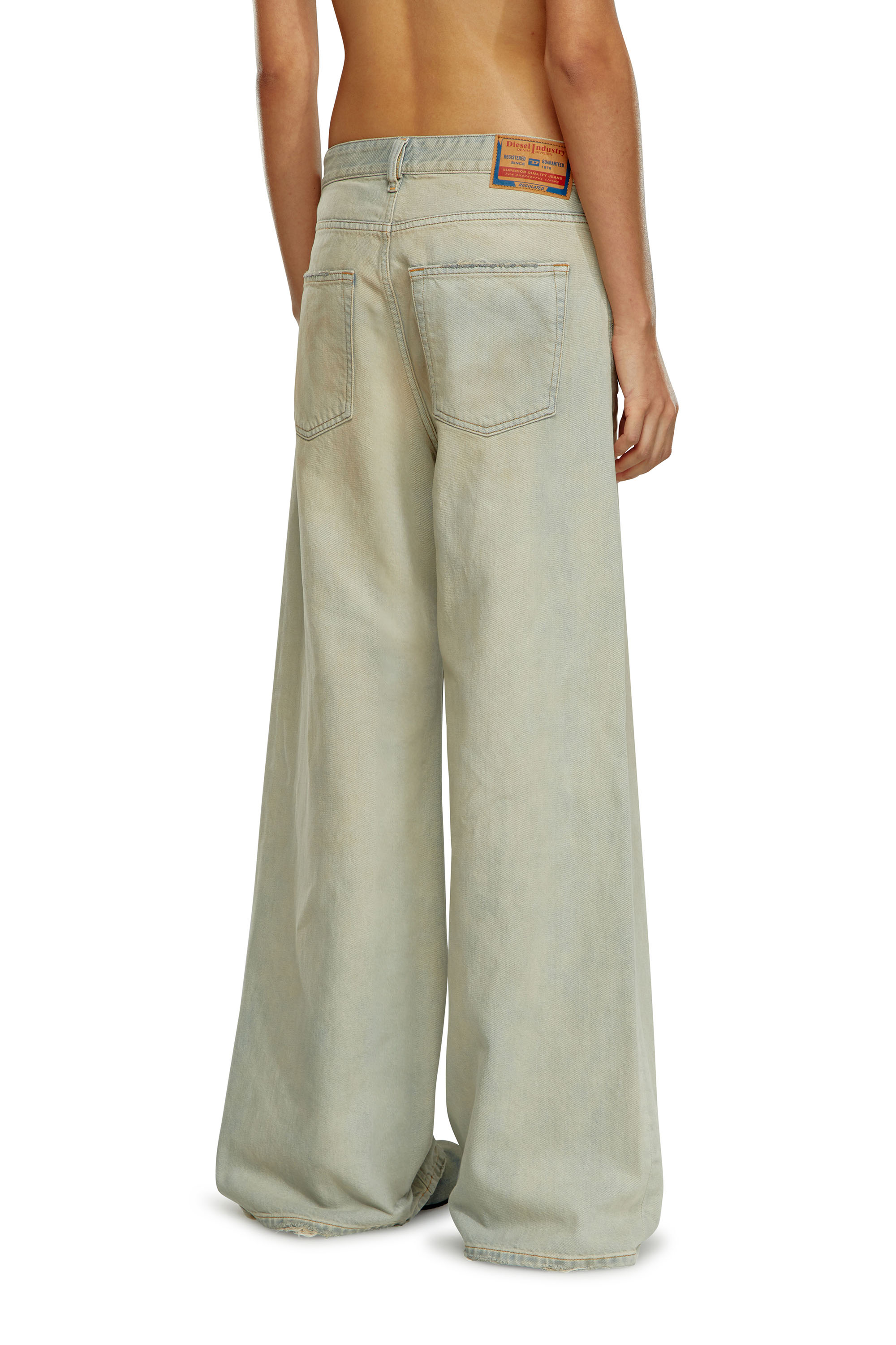 Diesel - Female's Relaxed Jeans 1996 D-Sire 09H60, ライトブルー - 4