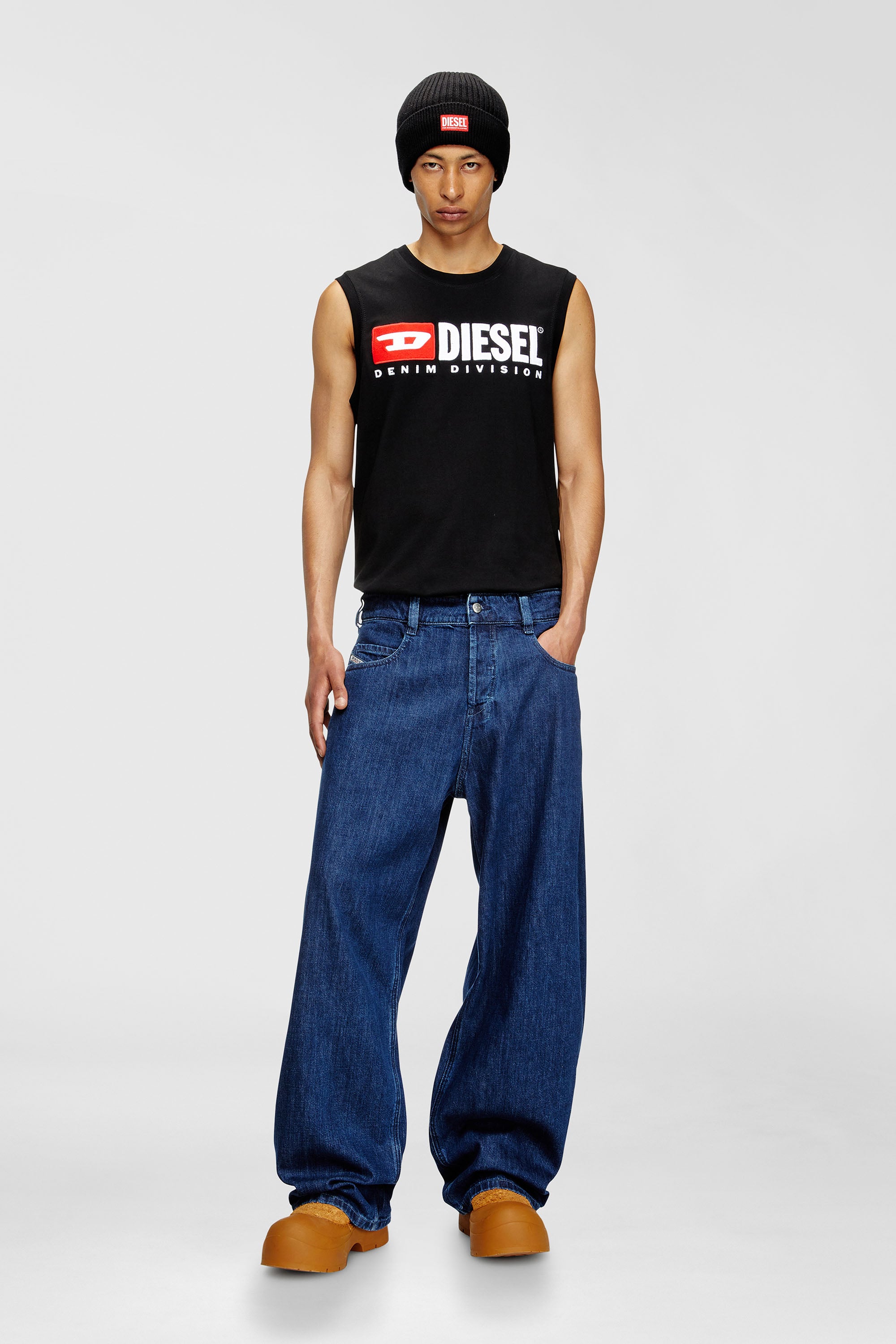 Diesel - Unisex's Relaxed Jeans 1997 D-Enim-M 0DBDX, ダークブルー - 1