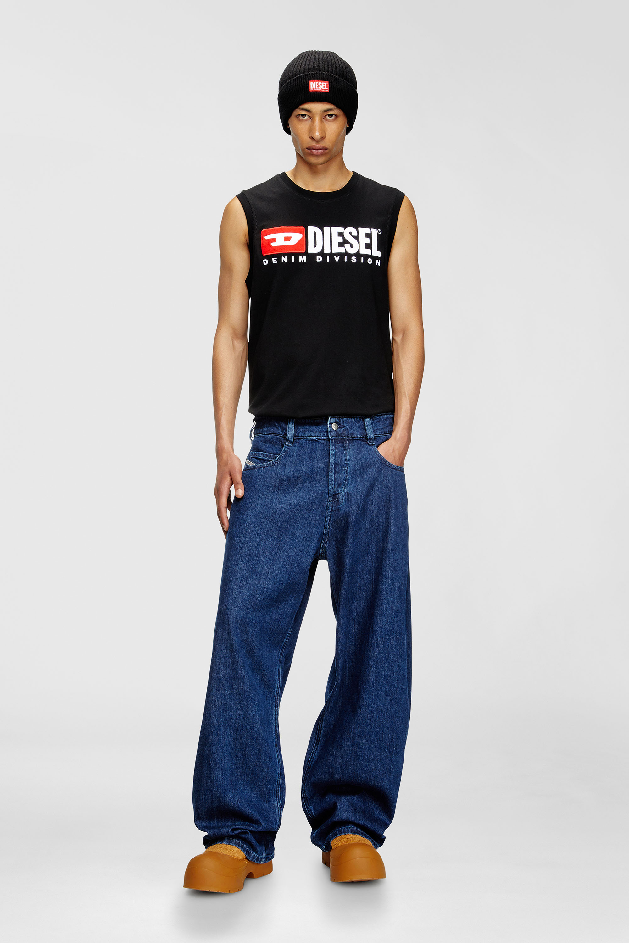 Diesel - Unisex's Relaxed Jeans 1997 D-Enim-M 0DBDX, ダークブルー - 1
