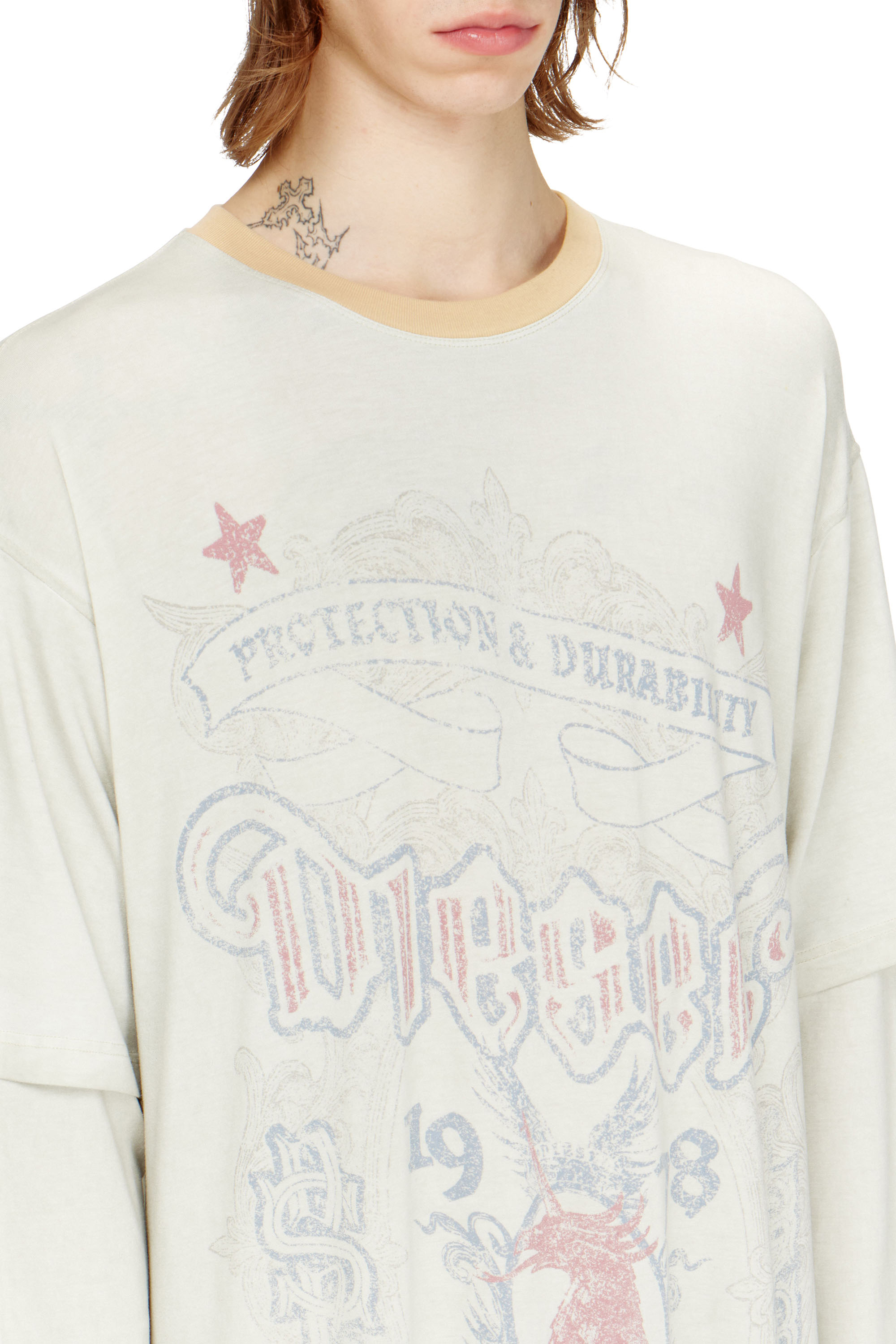 Diesel - T-AMADO, Male's Ultra-long T-shirt with layered sleeves in ホワイト - 4