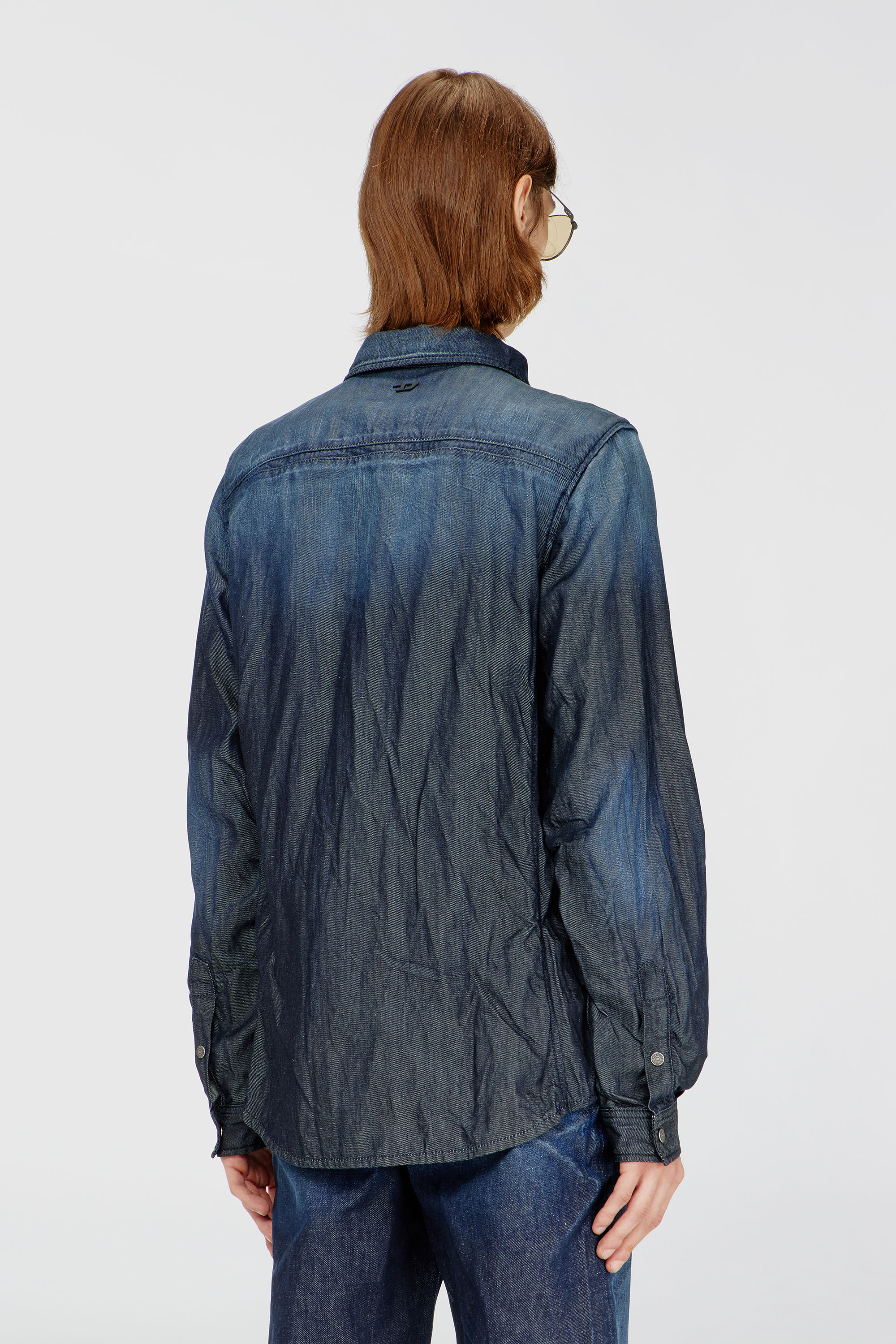 Diesel - D-SYNAR-FSJ1, Male's Shirt in creased denim in ダークブルー - 5
