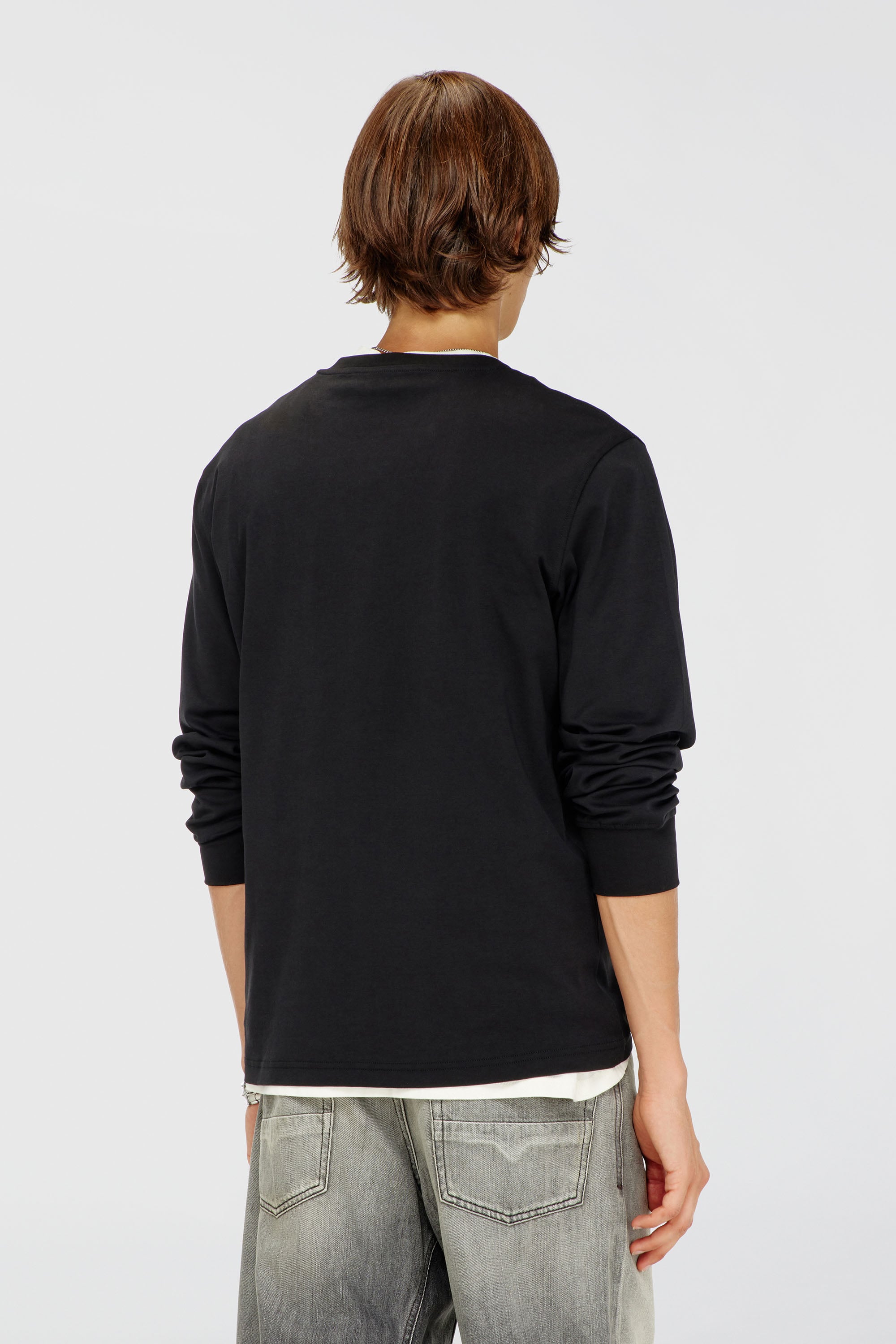 Diesel - T-MIEGOR-LS-MET, Male's 長袖Tシャツ in ブラック - 4