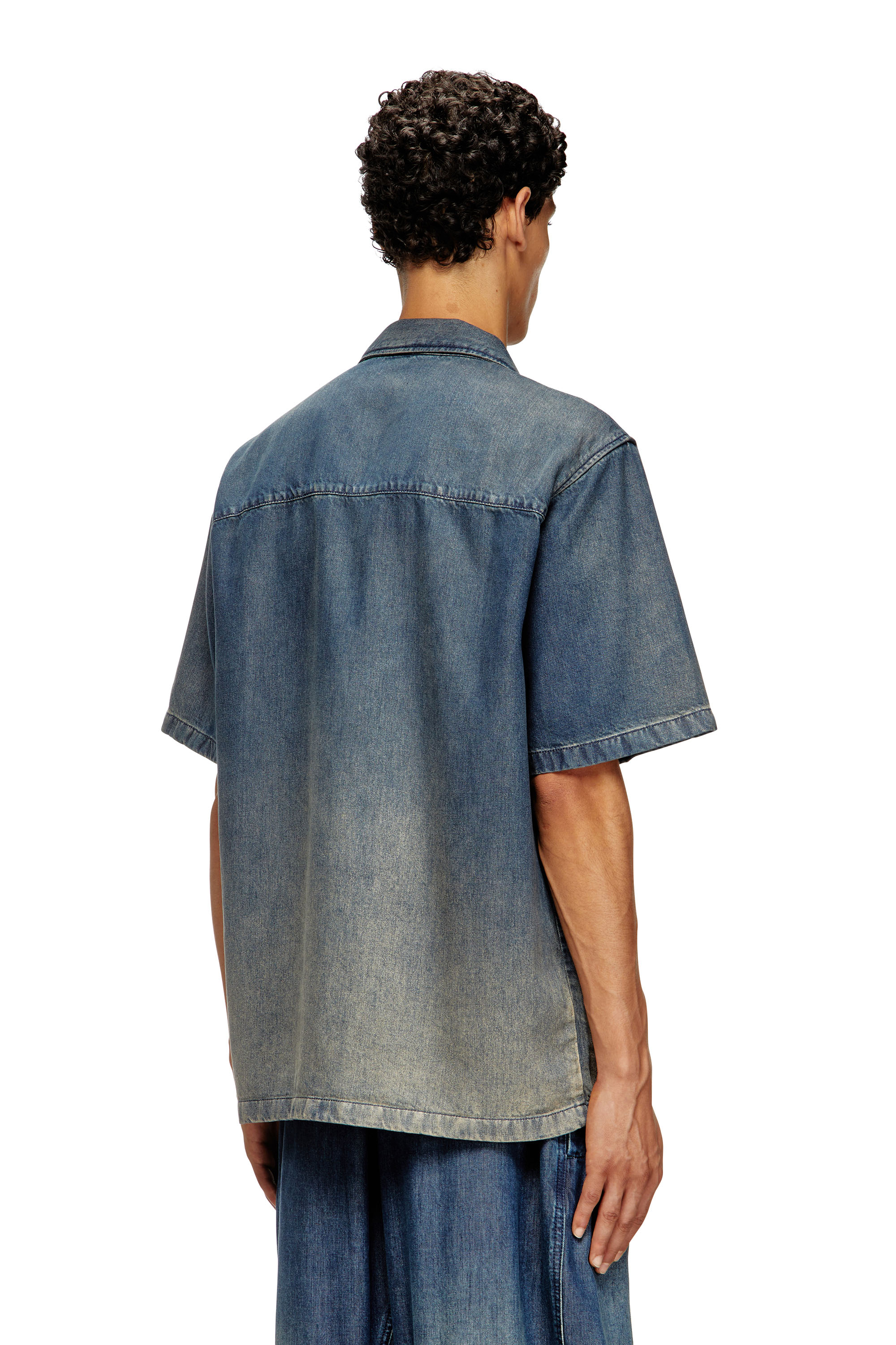Diesel - D-NABIL-S3, Male's Bowling shirt in gradient fluid denim in ダークブルー - 4