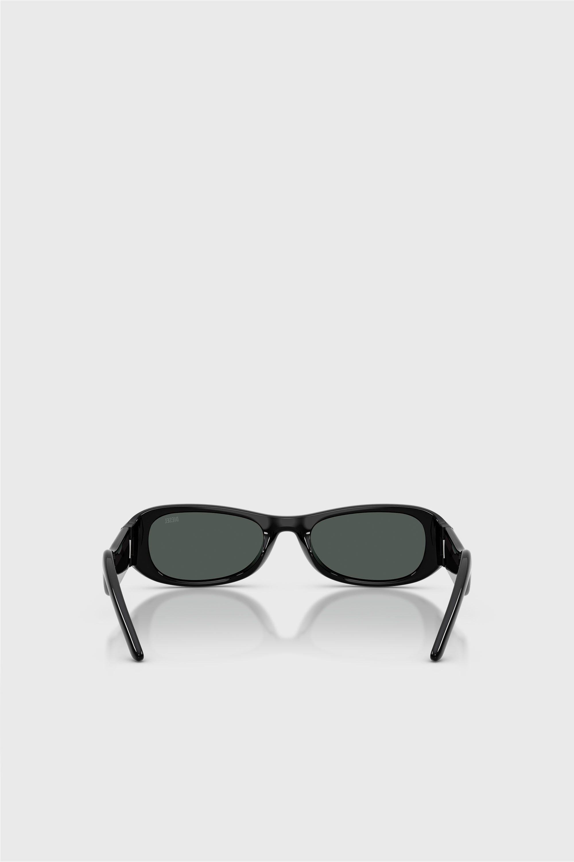 Diesel - 0DL3020U, Unisex's Pillow Sunglasses in ブラック - 1