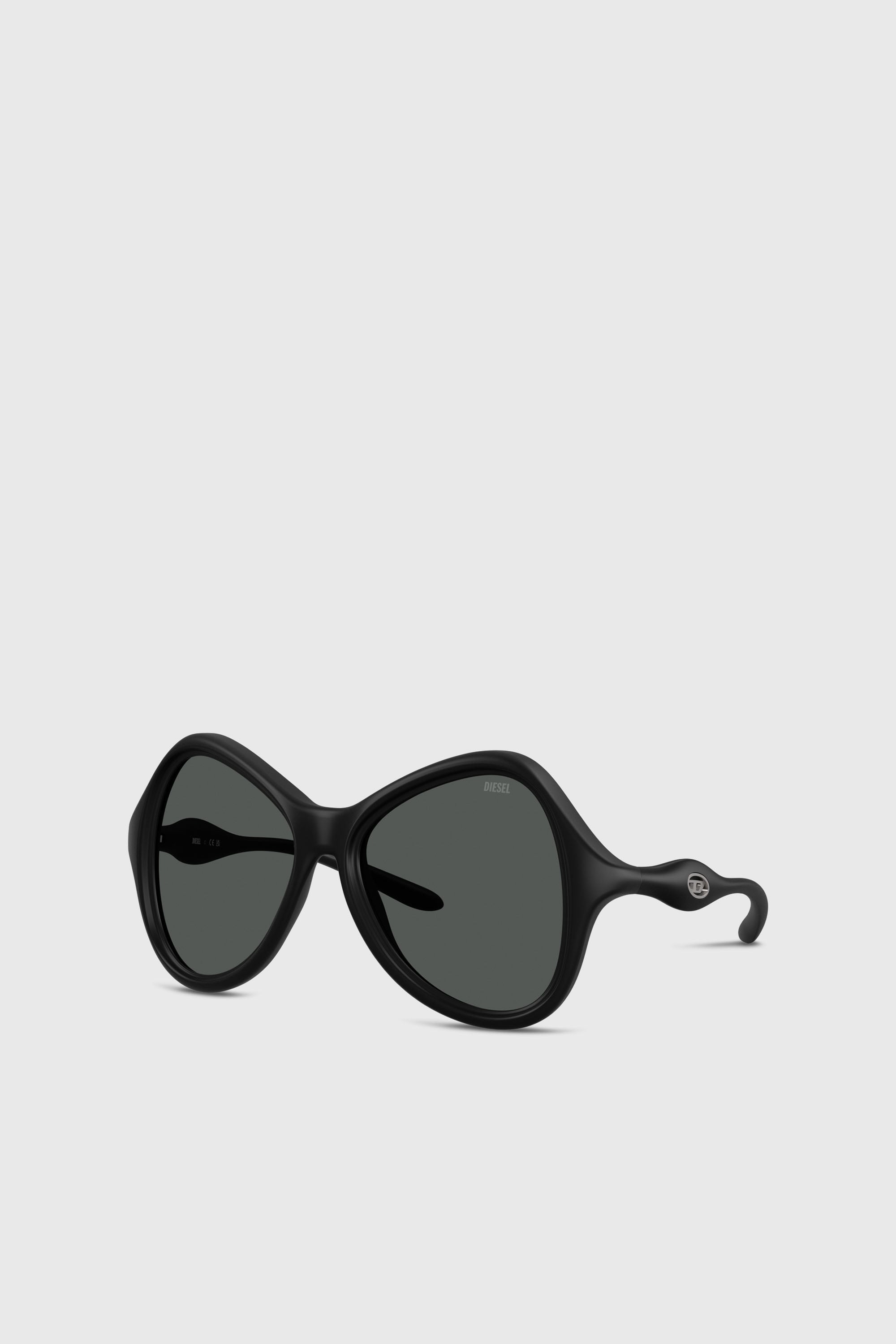 Diesel - 0DL3010U, Unisex's Cat-eye style sunglasses in ブラック - 1