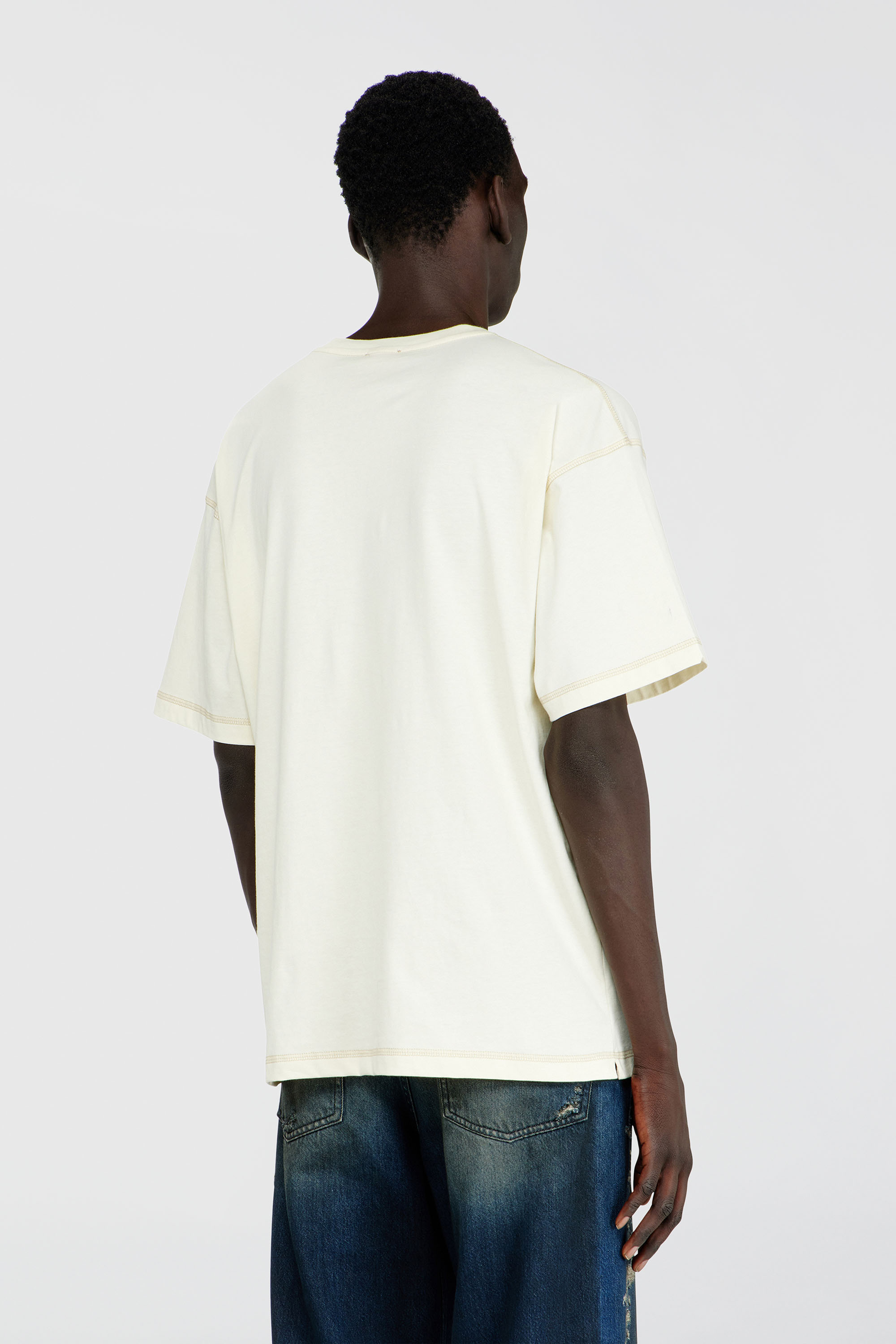 Diesel - T-BOXT-NOTCH, Male's Tシャツ in ホワイト - 4