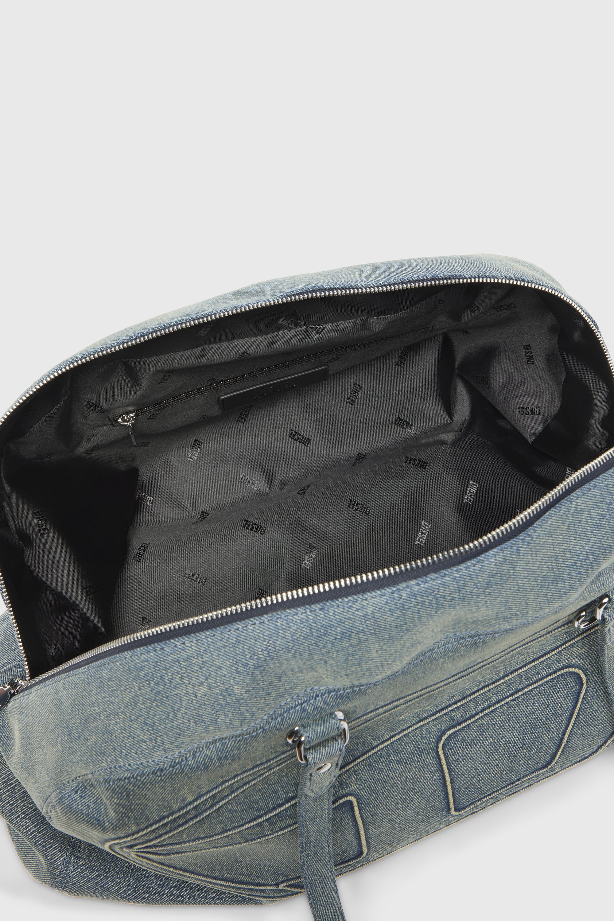 Diesel - 1DR DOME SOFT DUFFLE XL, Unisex's 1DR Dome-Duffle bag in denim with Oval D logo in ライトブルー - 5