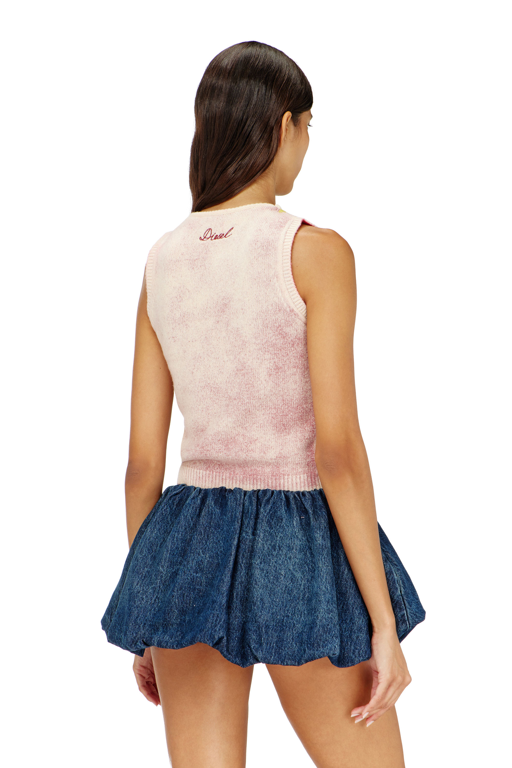 Diesel - M-RARIS, Female's Knit vest in floral wool-blend knit in ピンク / ホワイト - 4