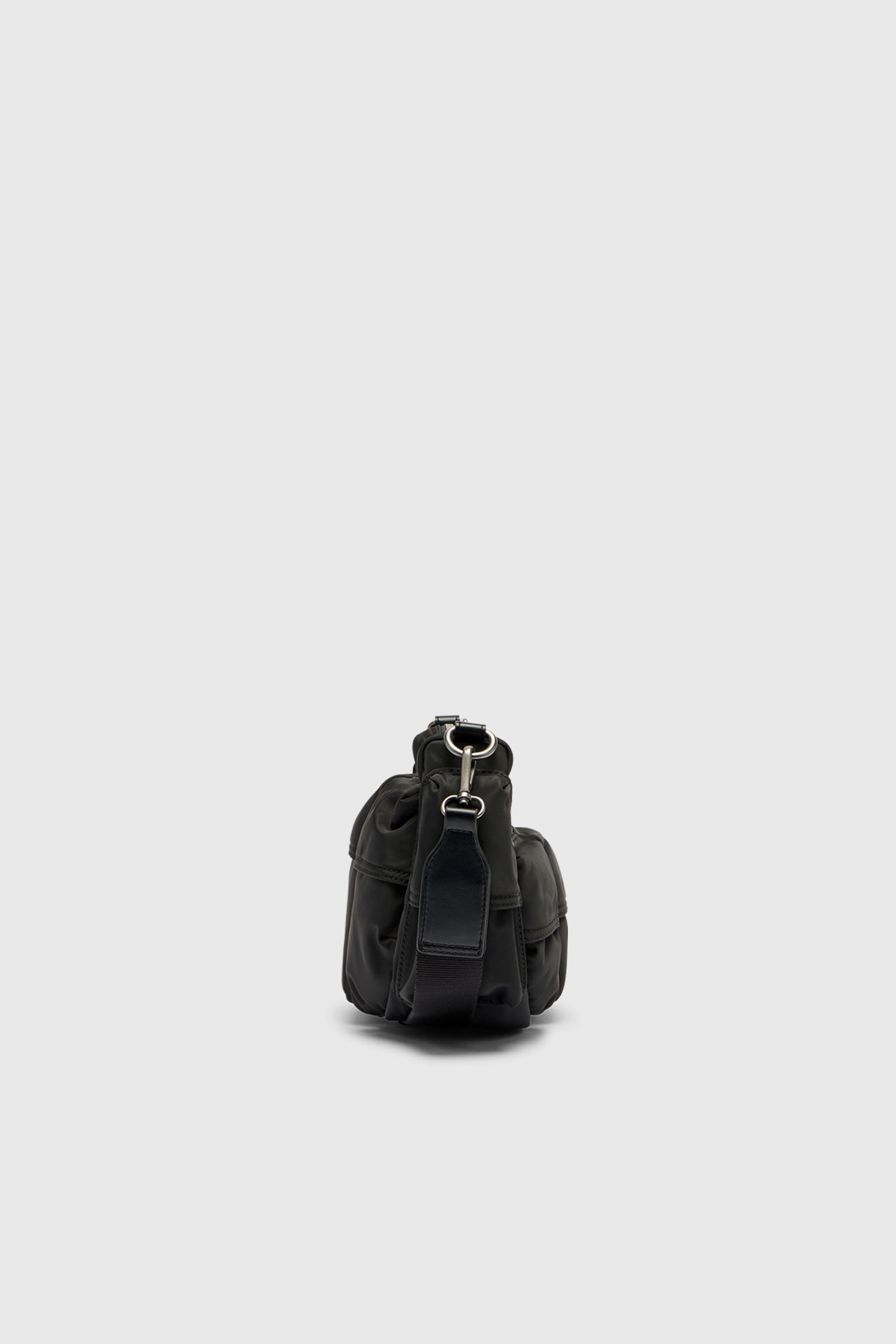 Diesel - MULTI-PKTS SHOULDER BAG X, Unisex's クロスボディバッグ in ブラック - 4