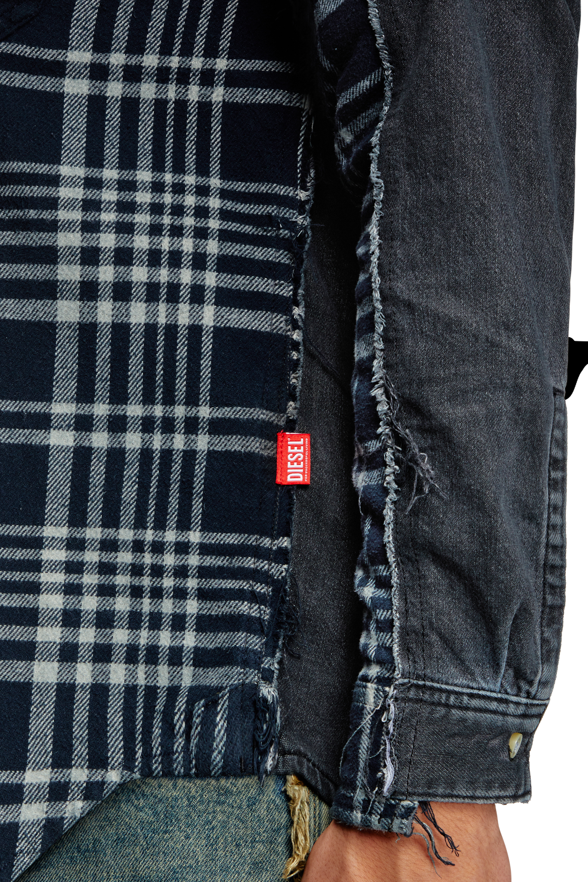 Diesel - Shirt Dieseloves 6B, Unisex's Overdyed check and denim shirt in ブルー/ブラック - 5