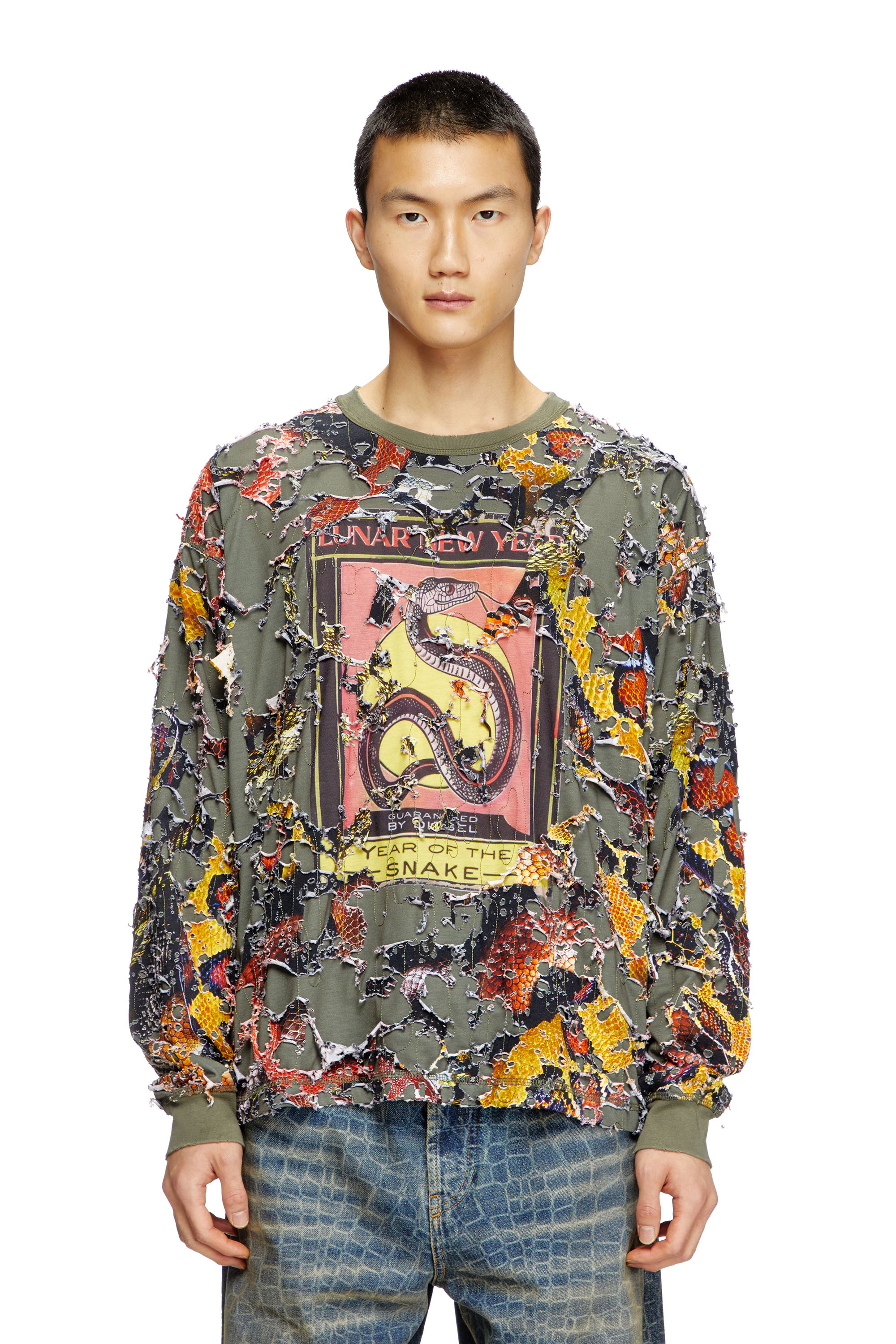 Diesel - CL-T-BOXT-LS-DEVOR-SNAKE, Unisex's Destroyed snake-print long-sleeve T-shirt in オリーブグリーン - 2