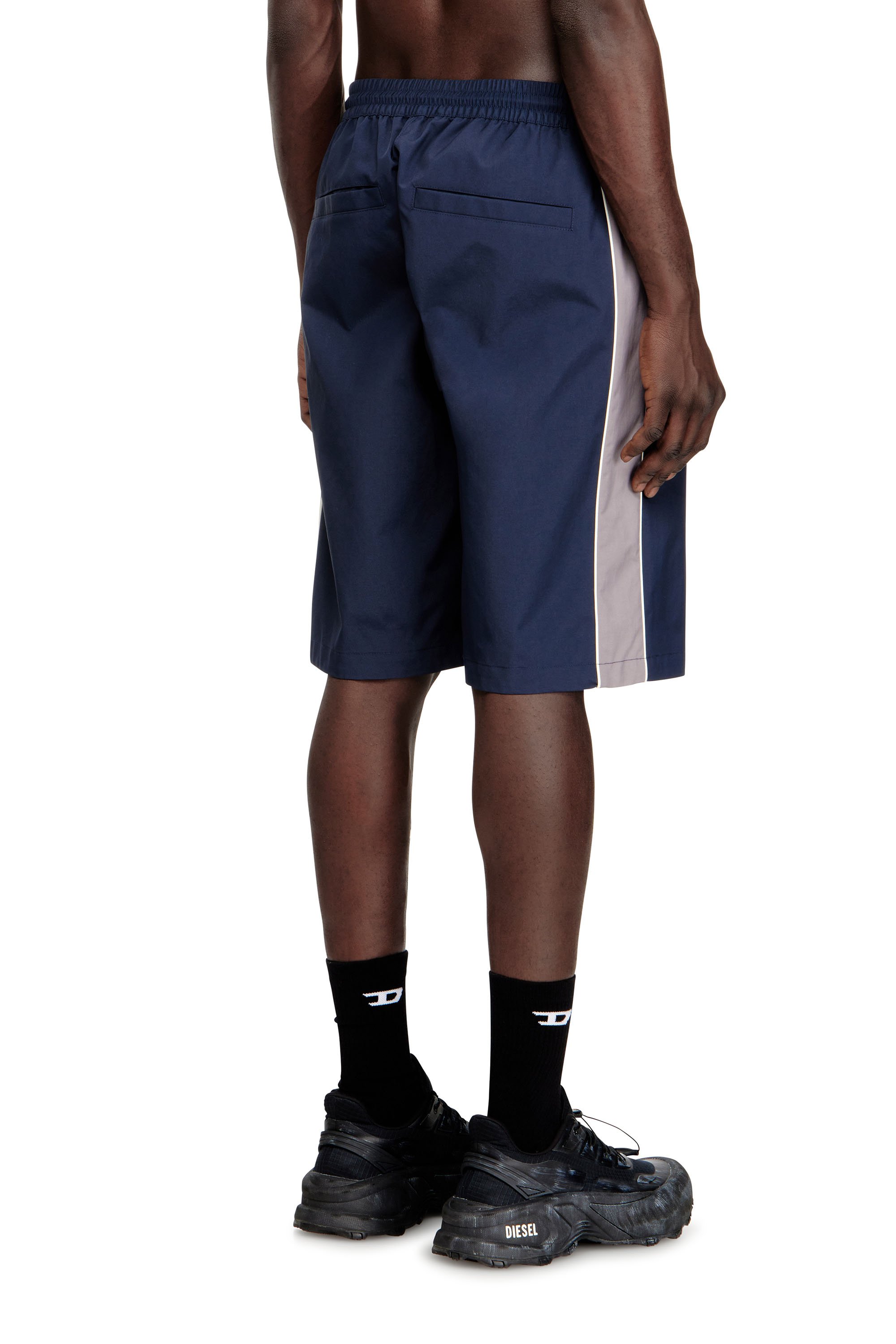 Diesel - P-HIVES-SHORT-DGAM, Male's ショートパンツ in ブルー - 4