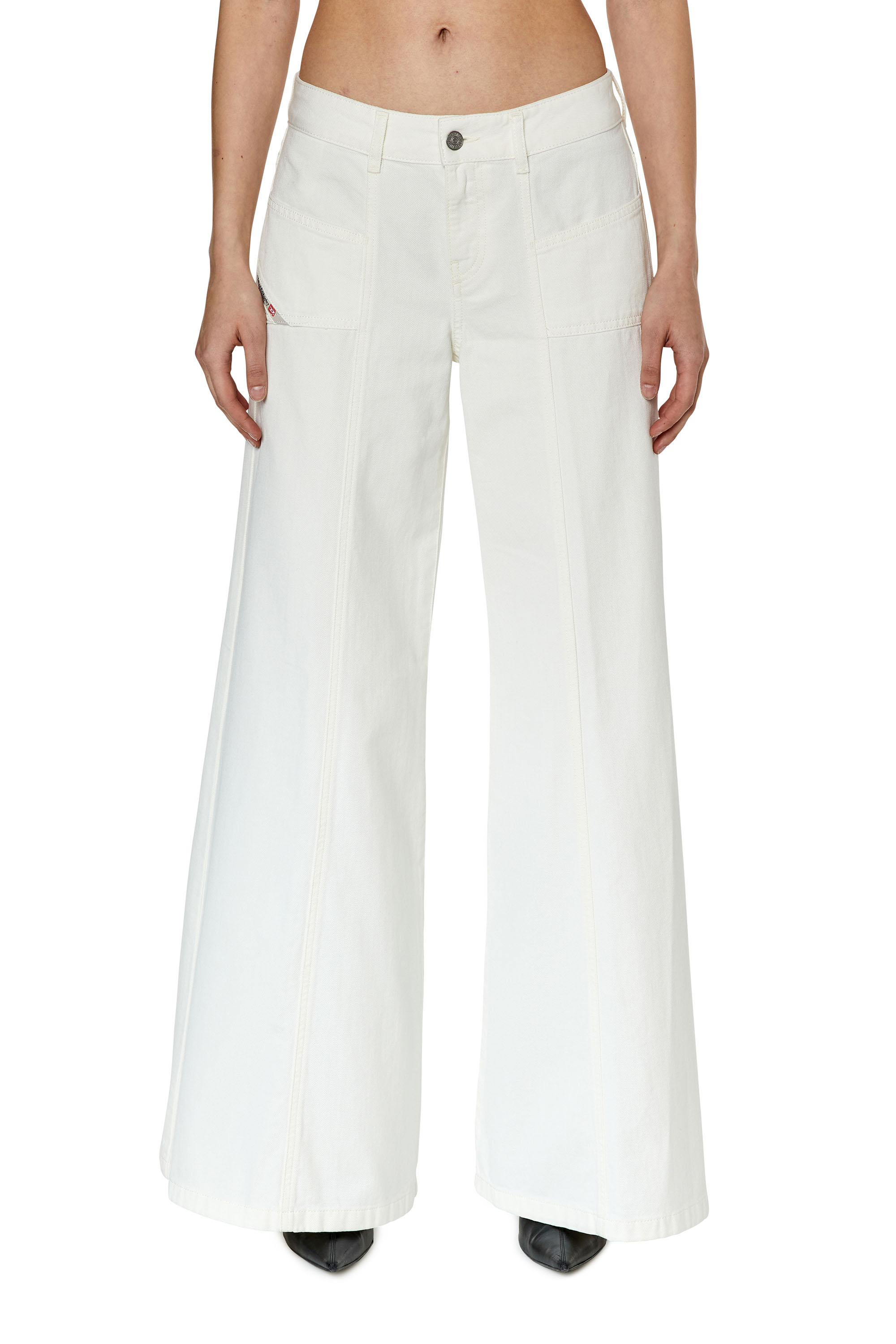 Diesel - Bootcut and Flare Jeans D-Akii 068JQ, ホワイト - Image 1