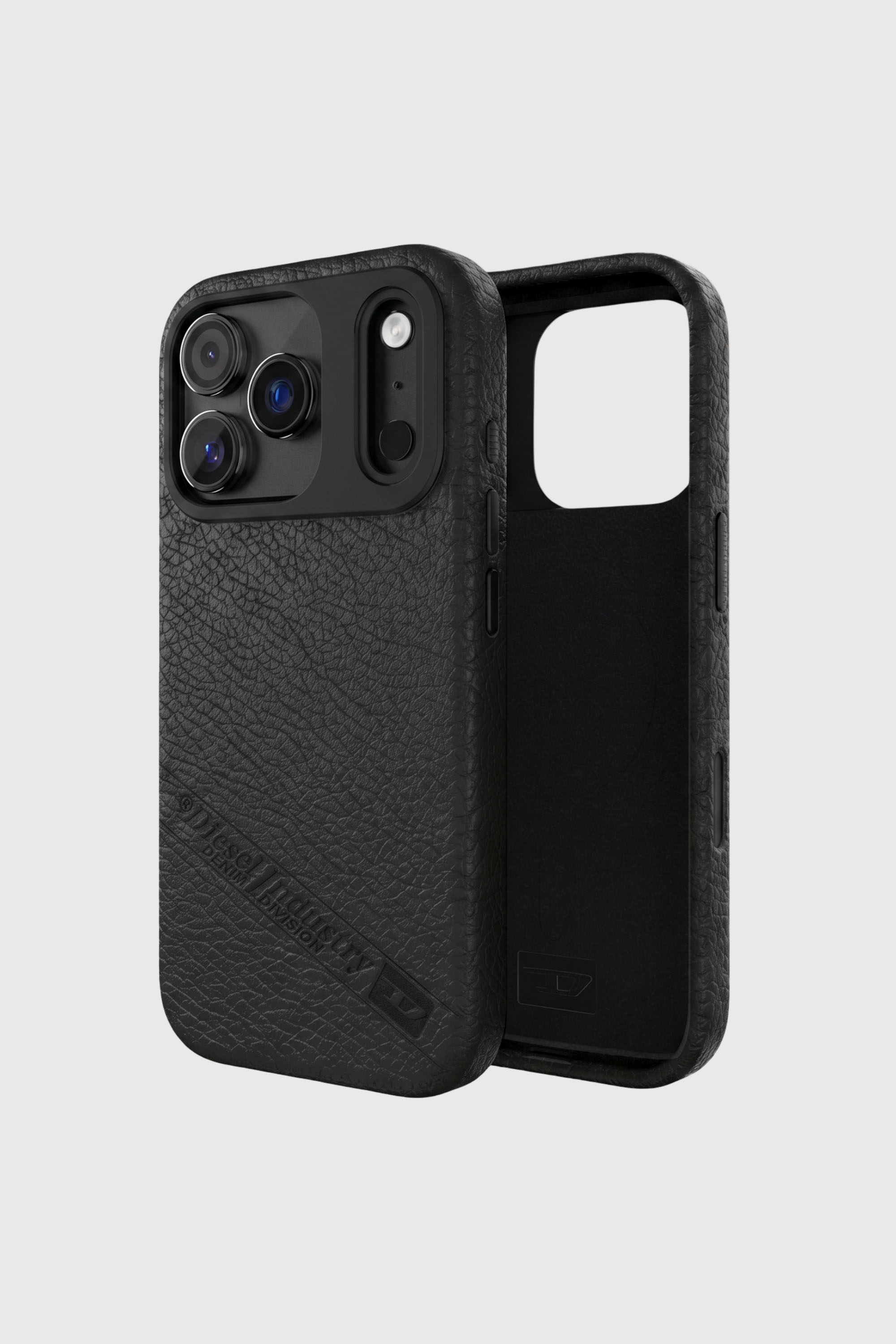 Diesel - 60641 MOULDED CASE, Unisex's Flag D case with MagSafe for iPhone 17 Pro in ブラック - 1