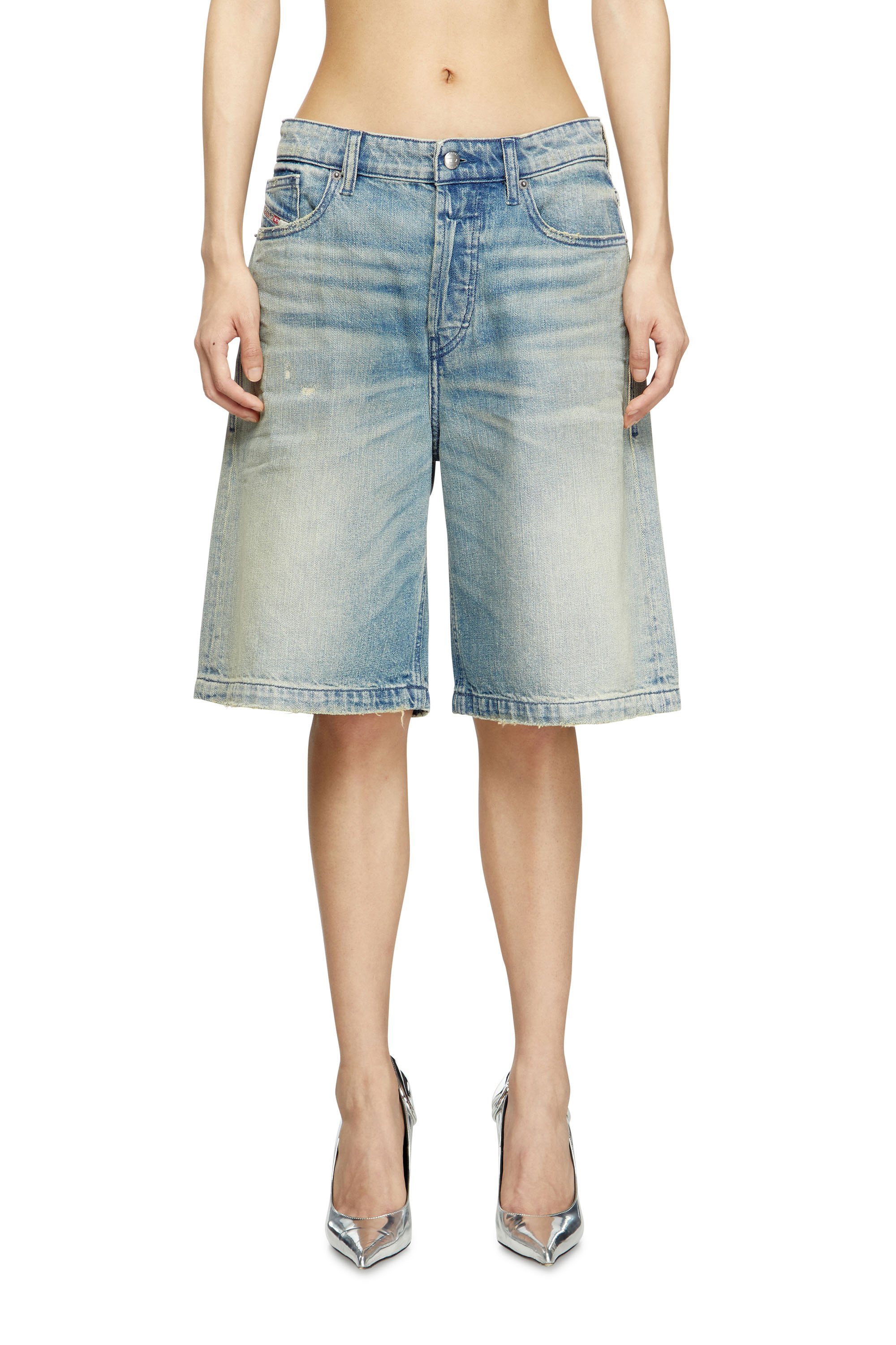 Diesel - DE-SIRE-SHORT, Female's Shorts in worn-effect denim in ライトブルー - 1