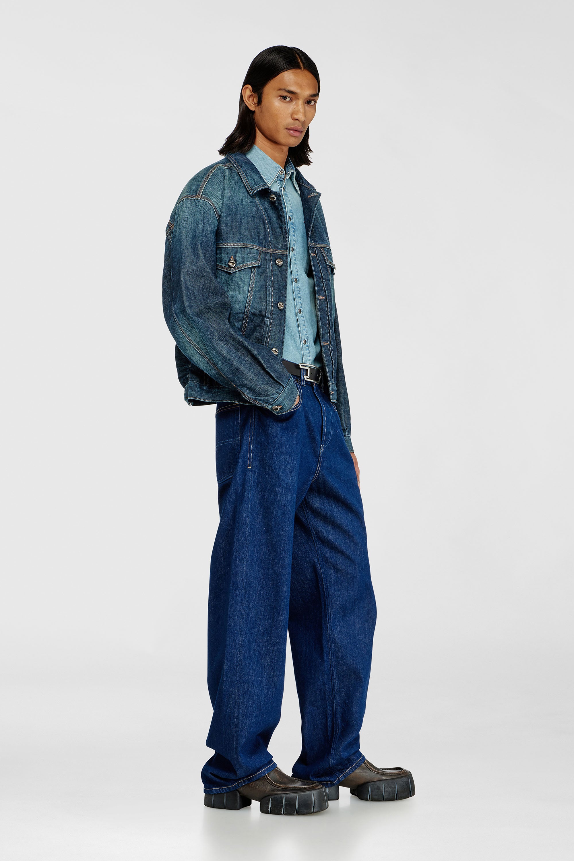 Diesel - Male's Relaxed Jeans 2001 D-Macro 09Q09, ダークブルー - 1