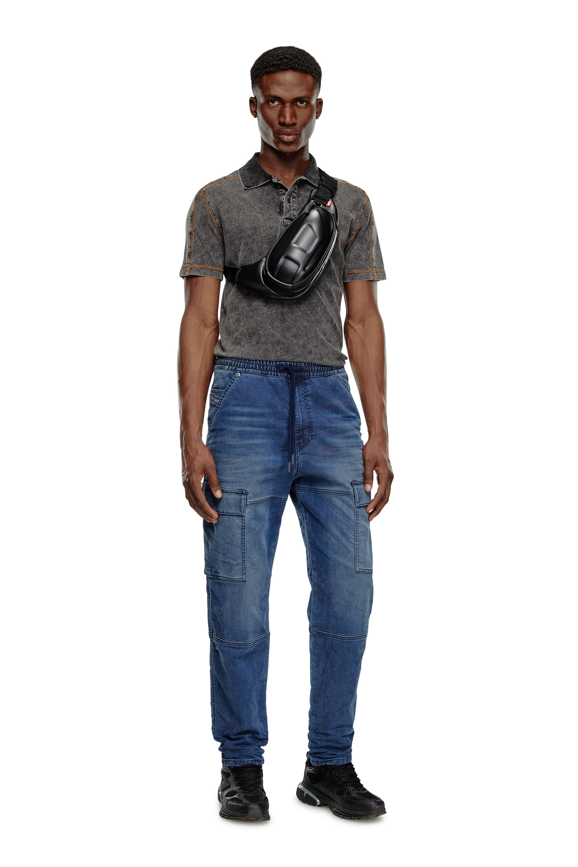 Diesel - Male's Relaxed 2050 D-Krooley Cargo Joggjeans® 068LX, ダークブルー - 1
