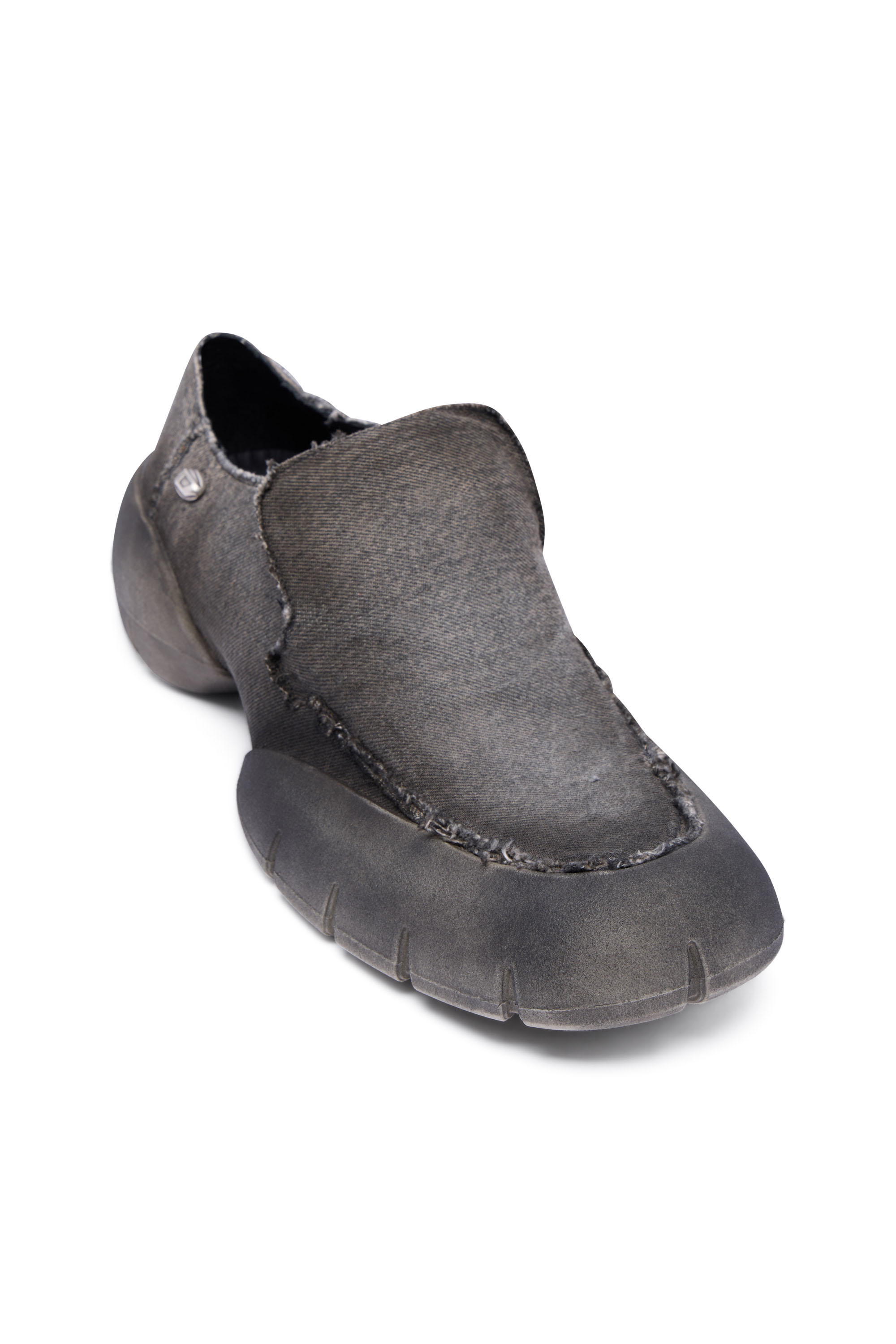 Diesel - D-MATHIEU SC, Male's D-Mathieu-Washed denim loafer with rubber sole in グレー - 6