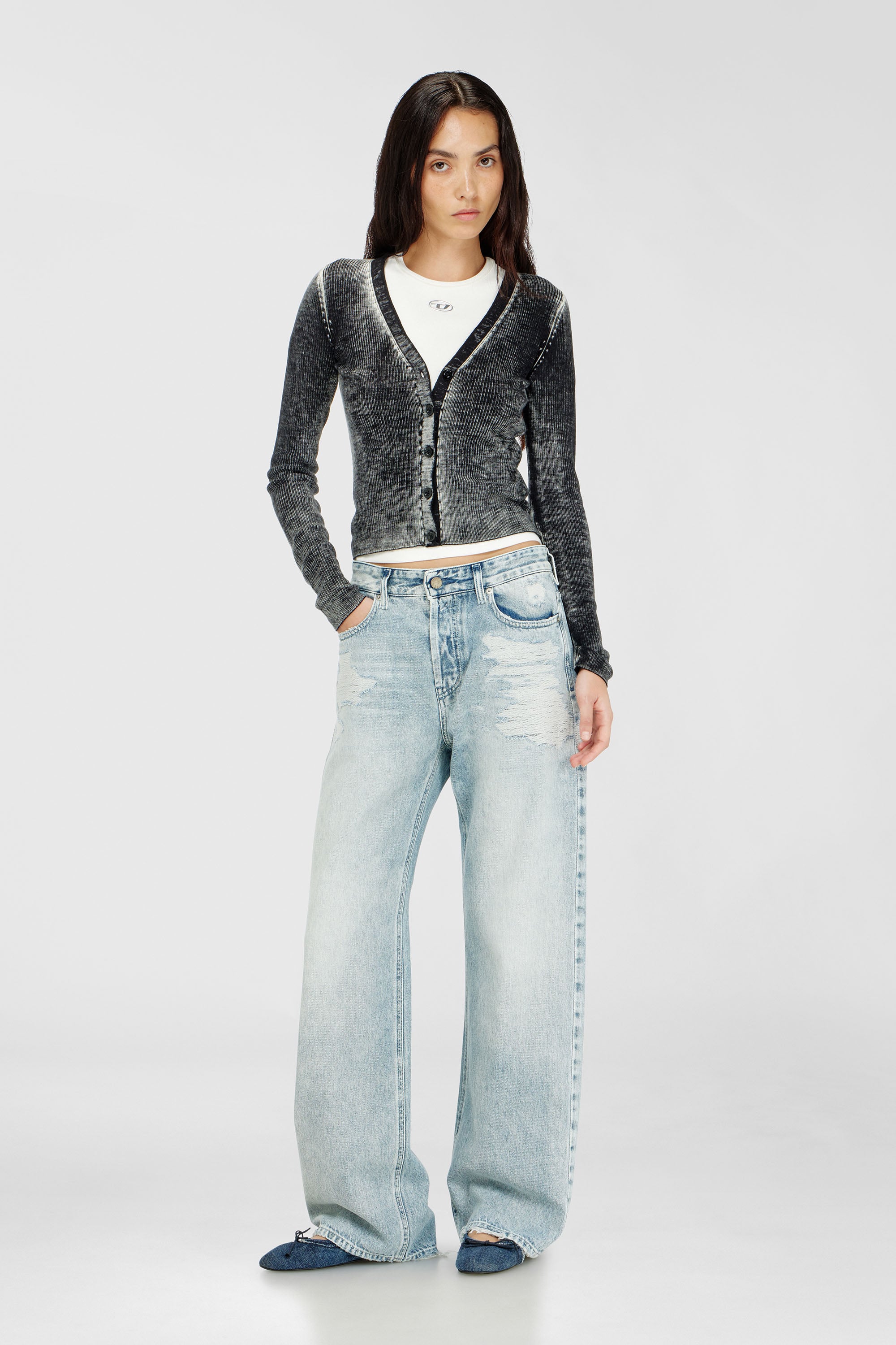 Diesel - Female's Relaxed Jeans 1990 D-Waigee 09R51, ライトブルー - 1