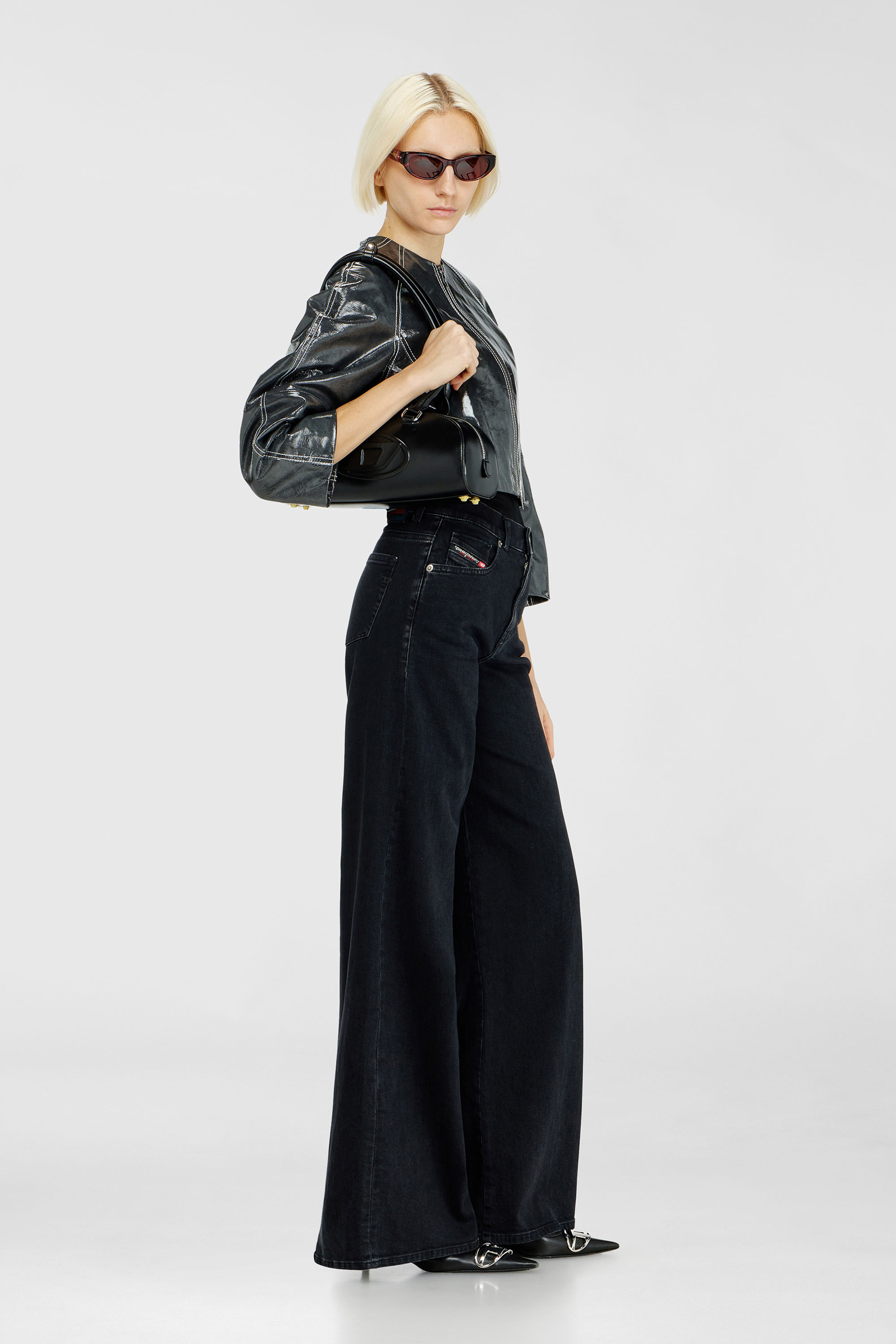 Diesel - Female's Flare Jeans 1978 D-Akemi 09N89, ブラック/ダークグレー - 2