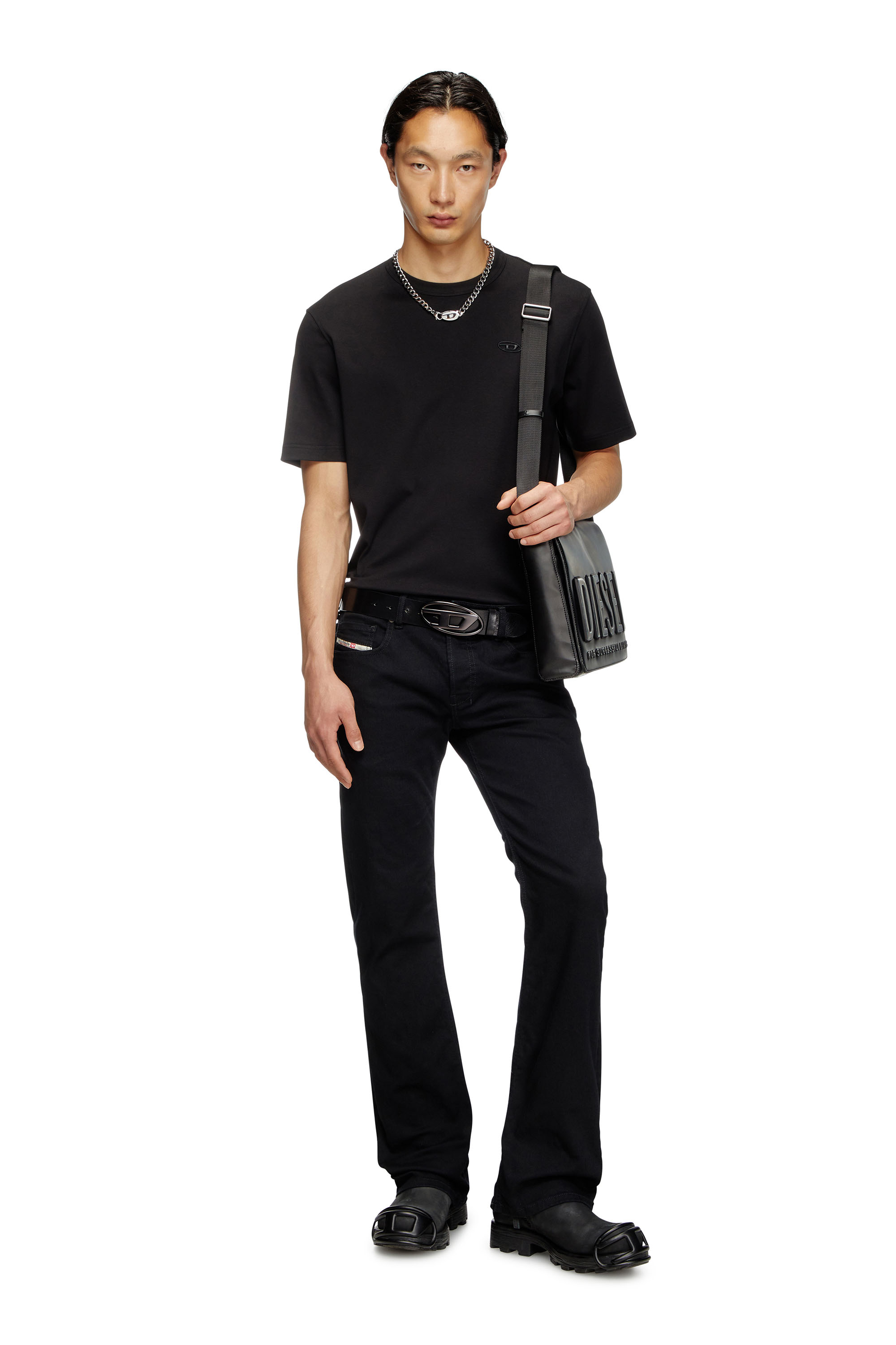 Diesel - T-ADJUST-SLITS-R17, Male's Tシャツ in ブラック - 1