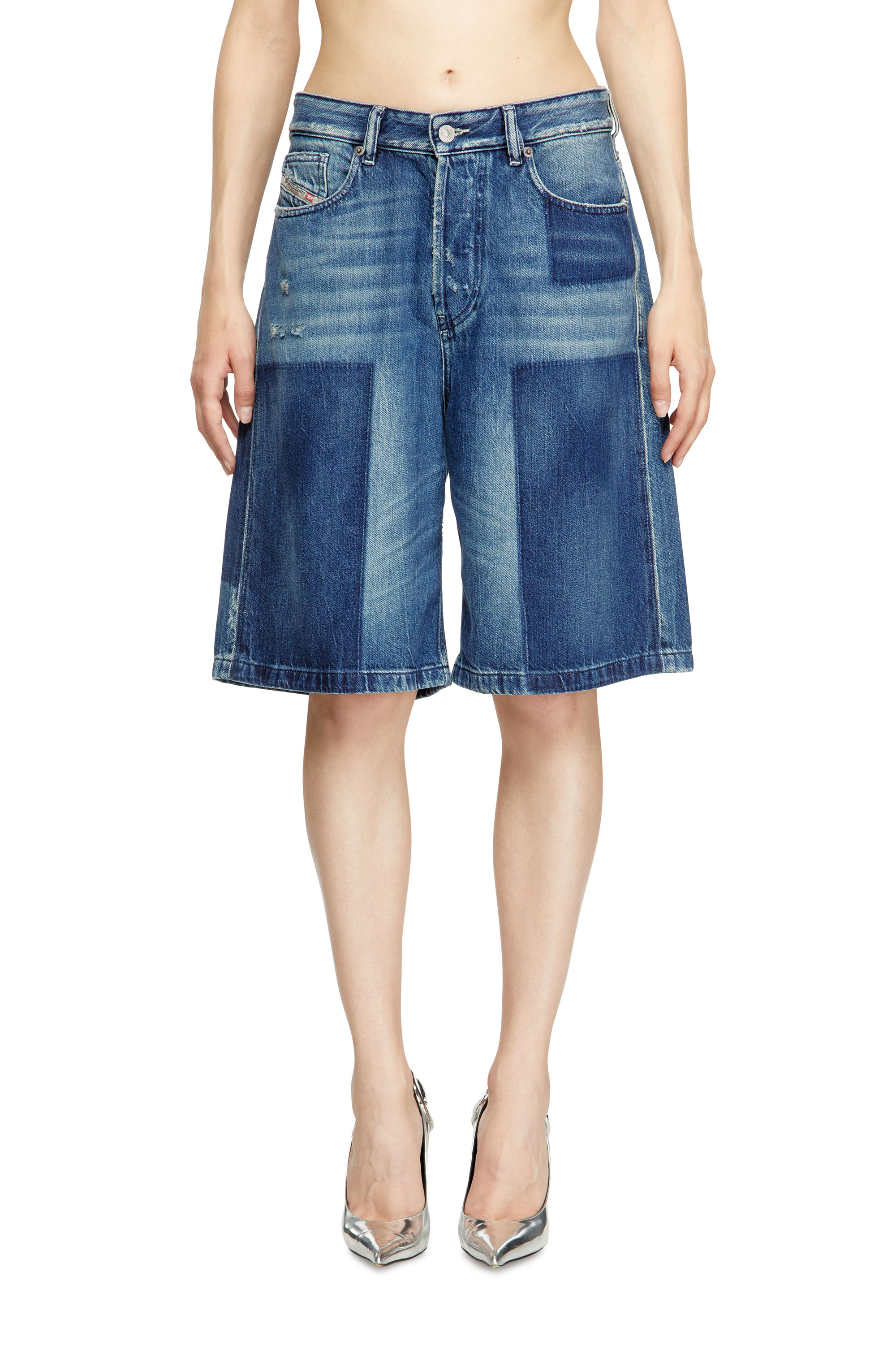 Diesel - DE-SIRE-SHORT, Female's Shorts in contrast-effect denim in ミディアムブルー - 3
