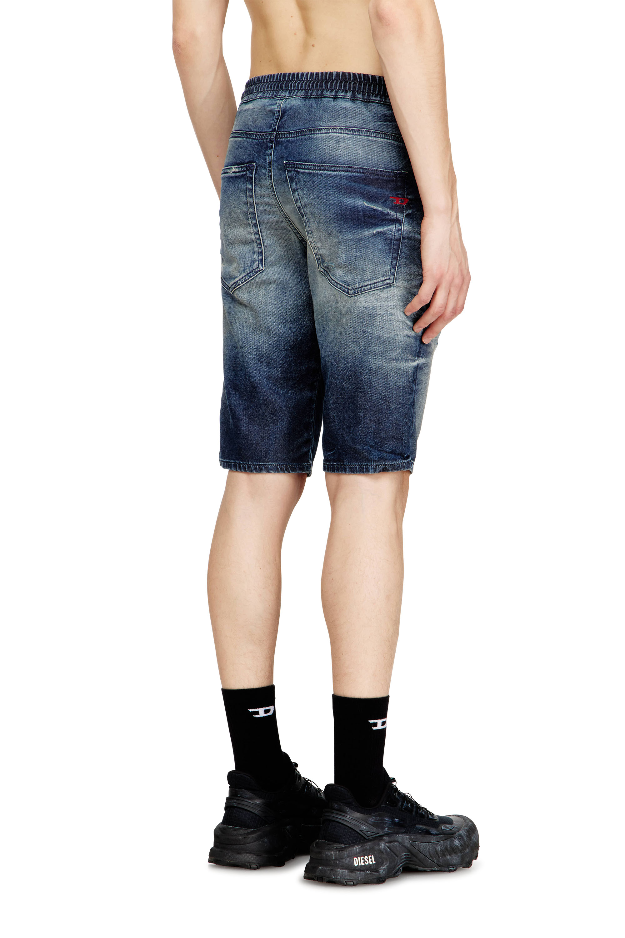 Diesel - 2033 D-KROOLEY-SHORT JOGG, Male's ジョグ デニムショートパンツ in ブルー - 4